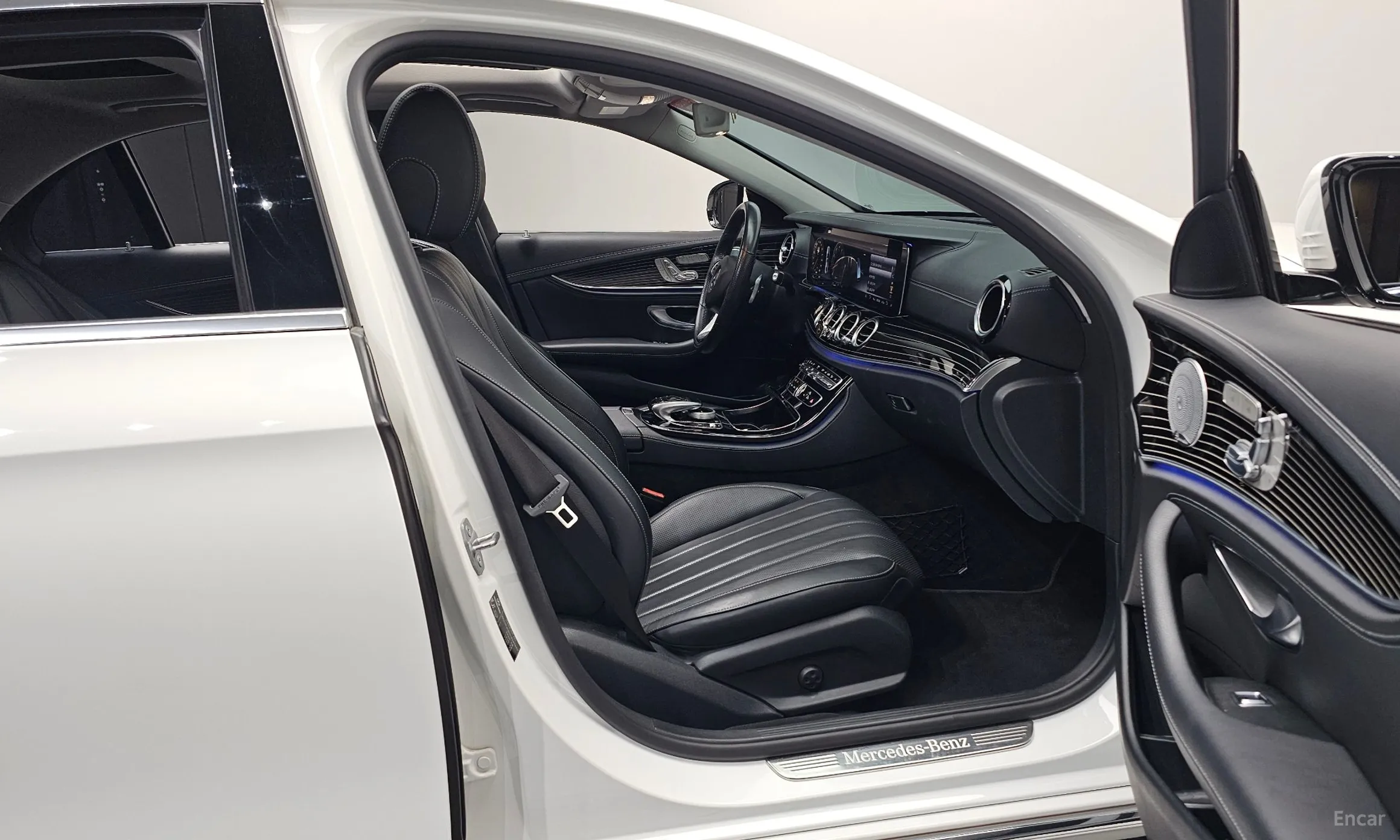 Mercedes Benz E-Class W213 превью 11