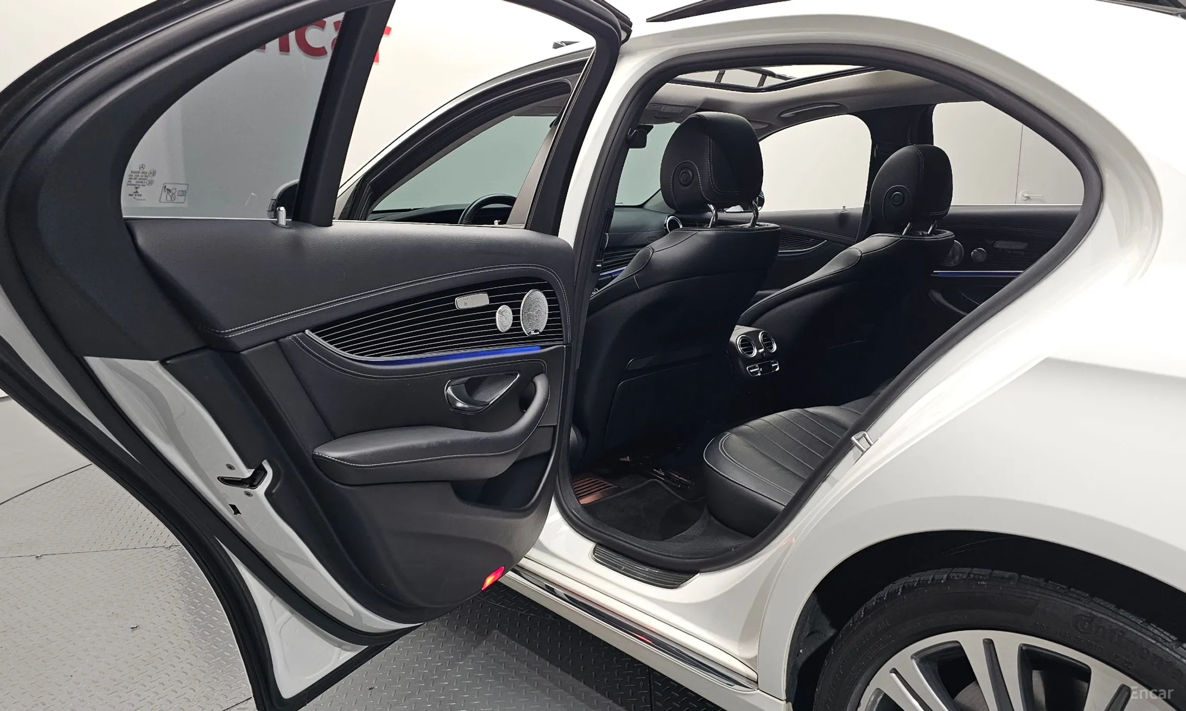 Mercedes Benz E-Class W213 превью 12