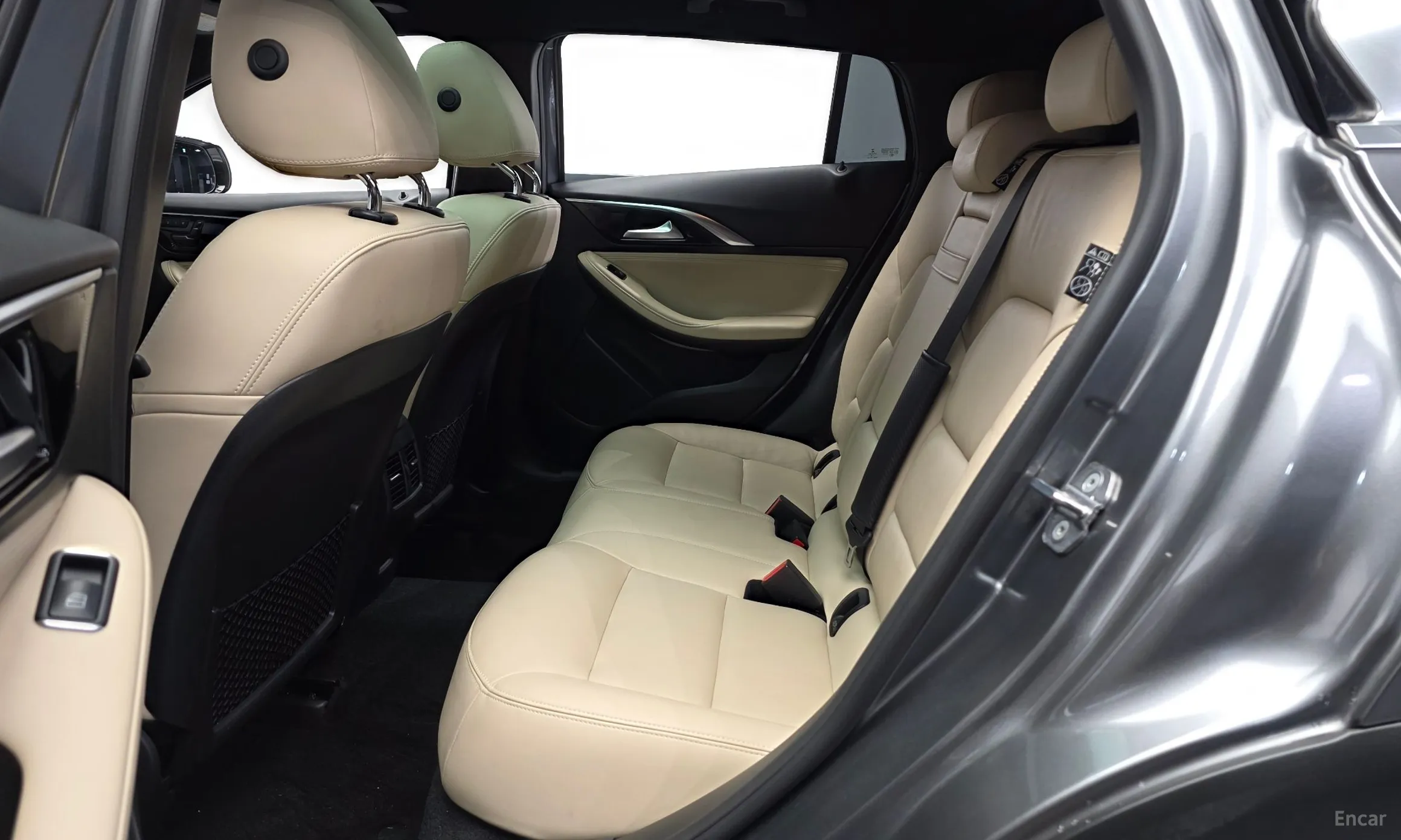 Infiniti QX30 превью 12