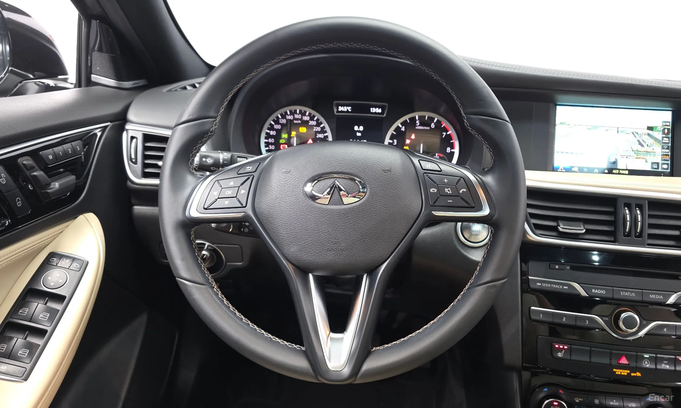 Infiniti QX30 превью 13