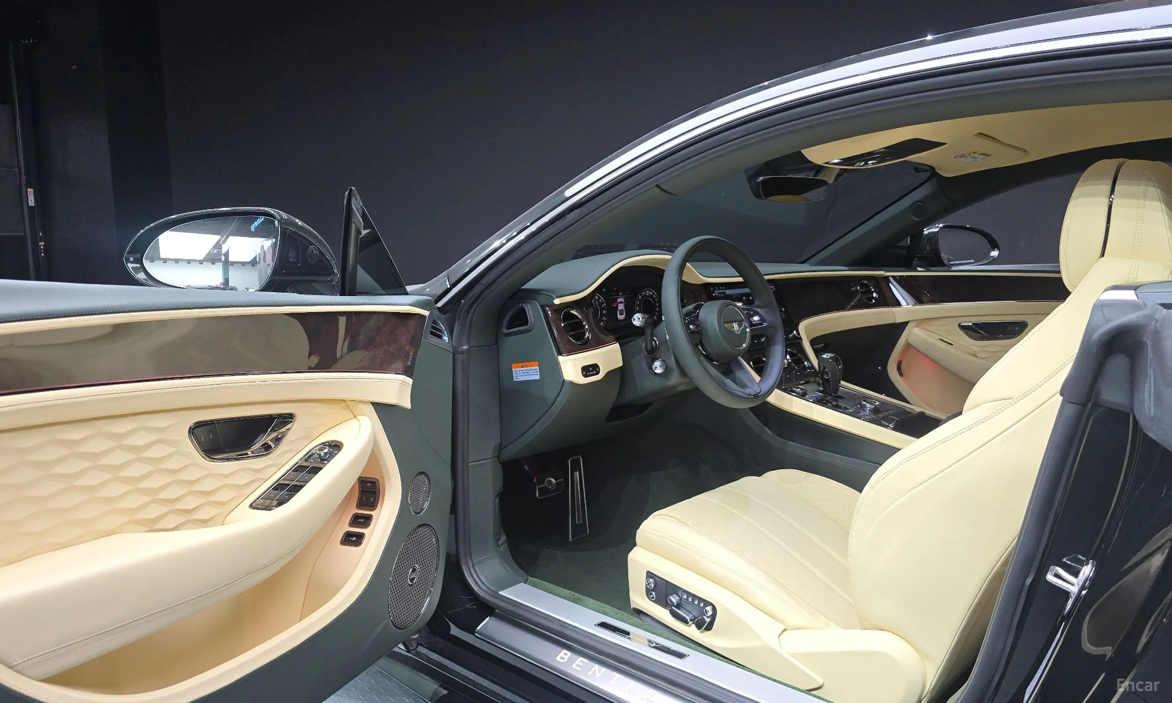 Bentley Continental GT 4th Generation превью 10