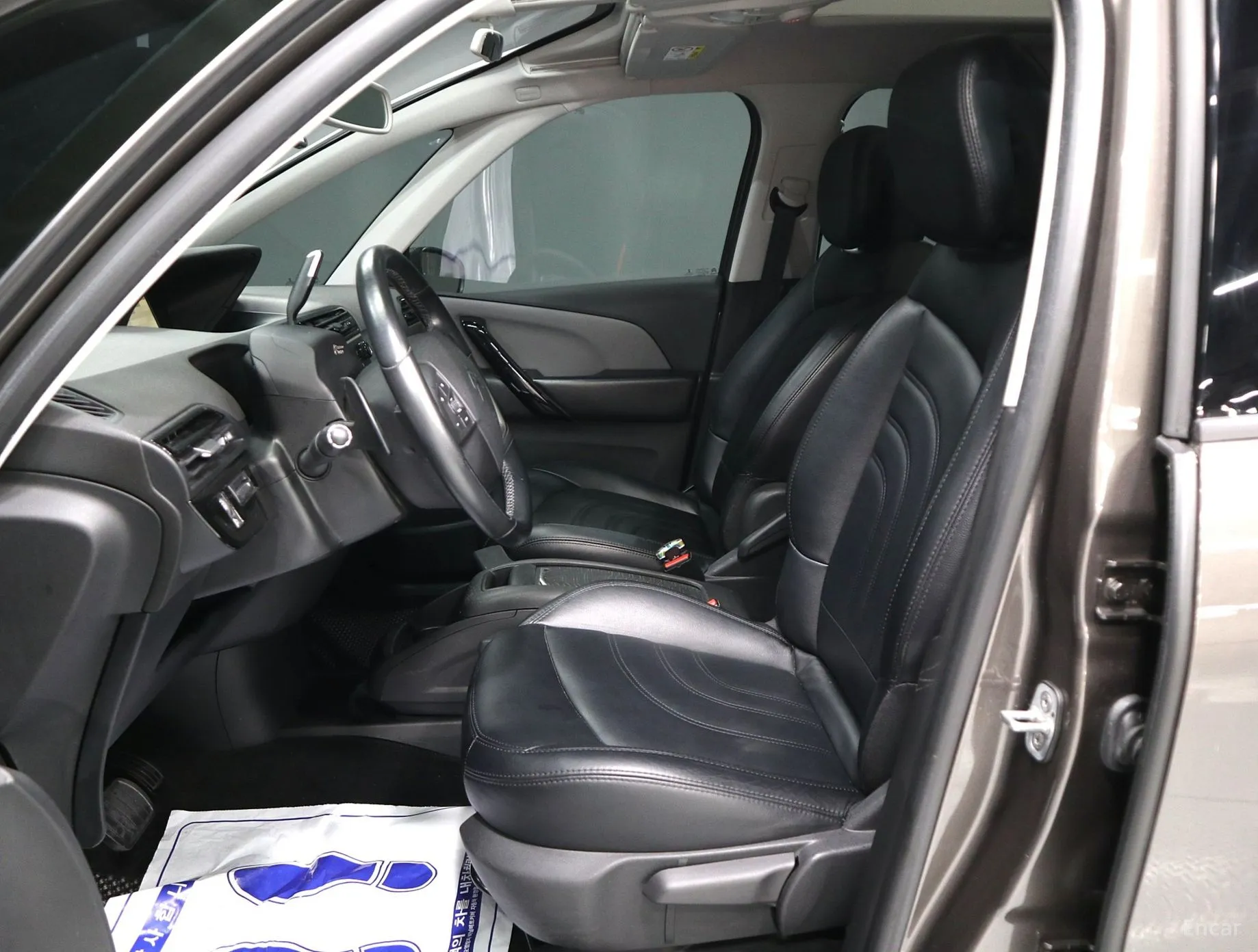 Citroën/DS Grand C4 Picasso превью 8