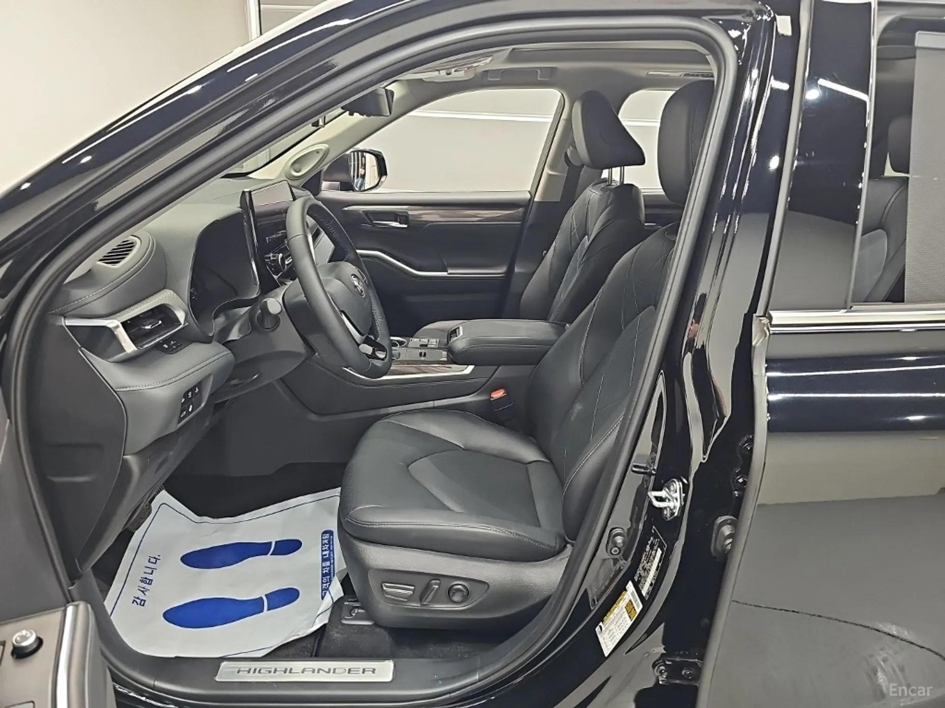 Toyota Highlander 4th generation превью 10