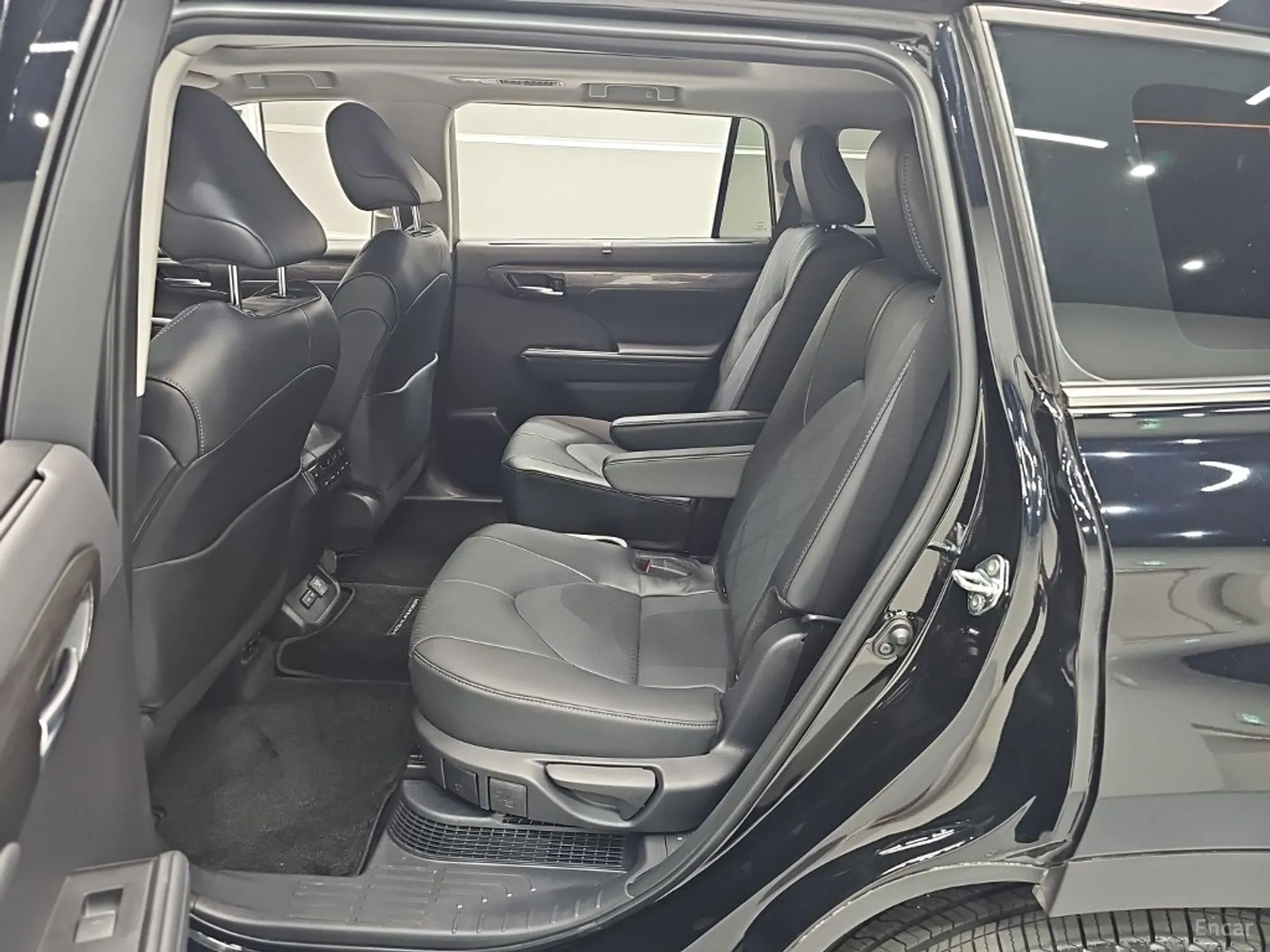 Toyota Highlander 4th generation превью 12