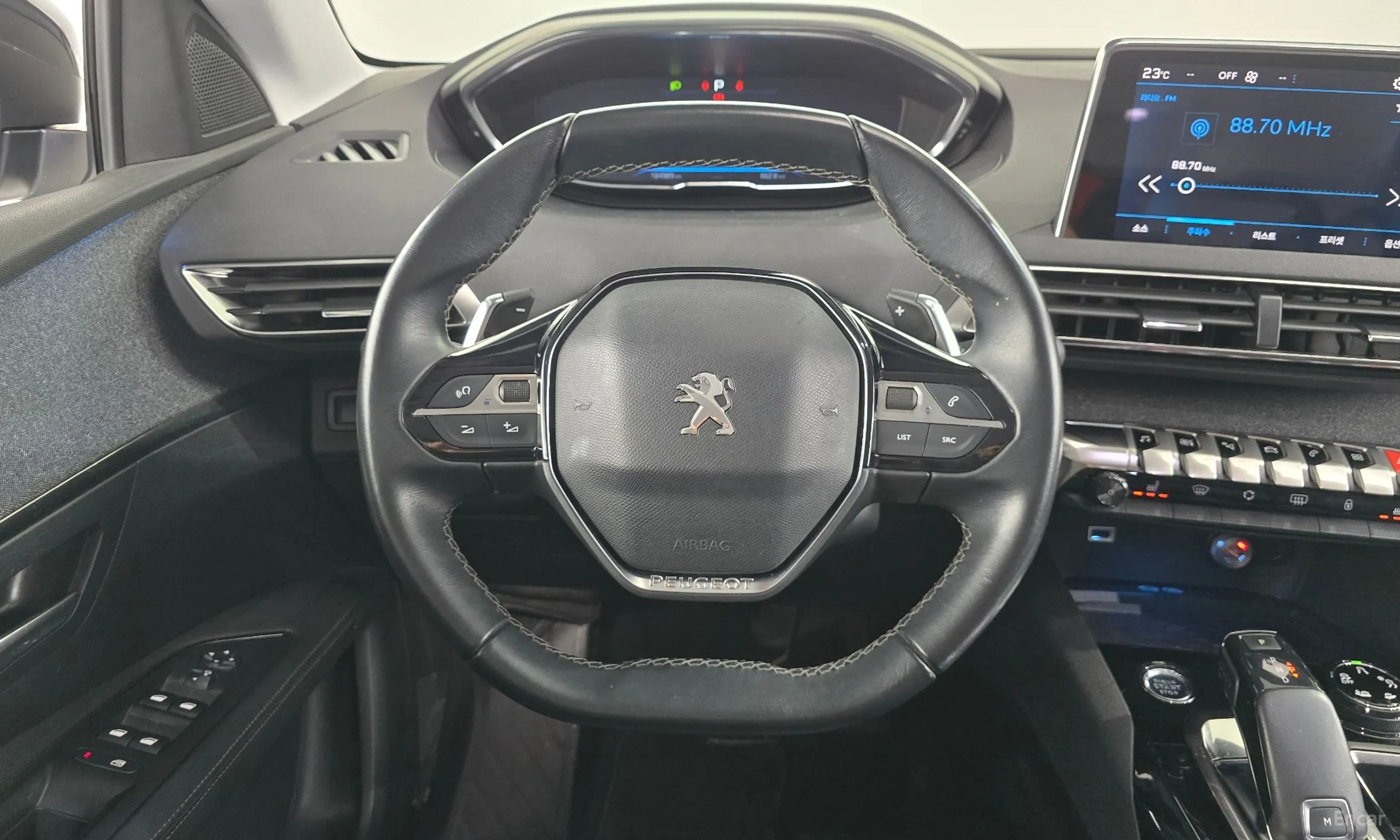 Peugeot 3008 2nd generation превью 14