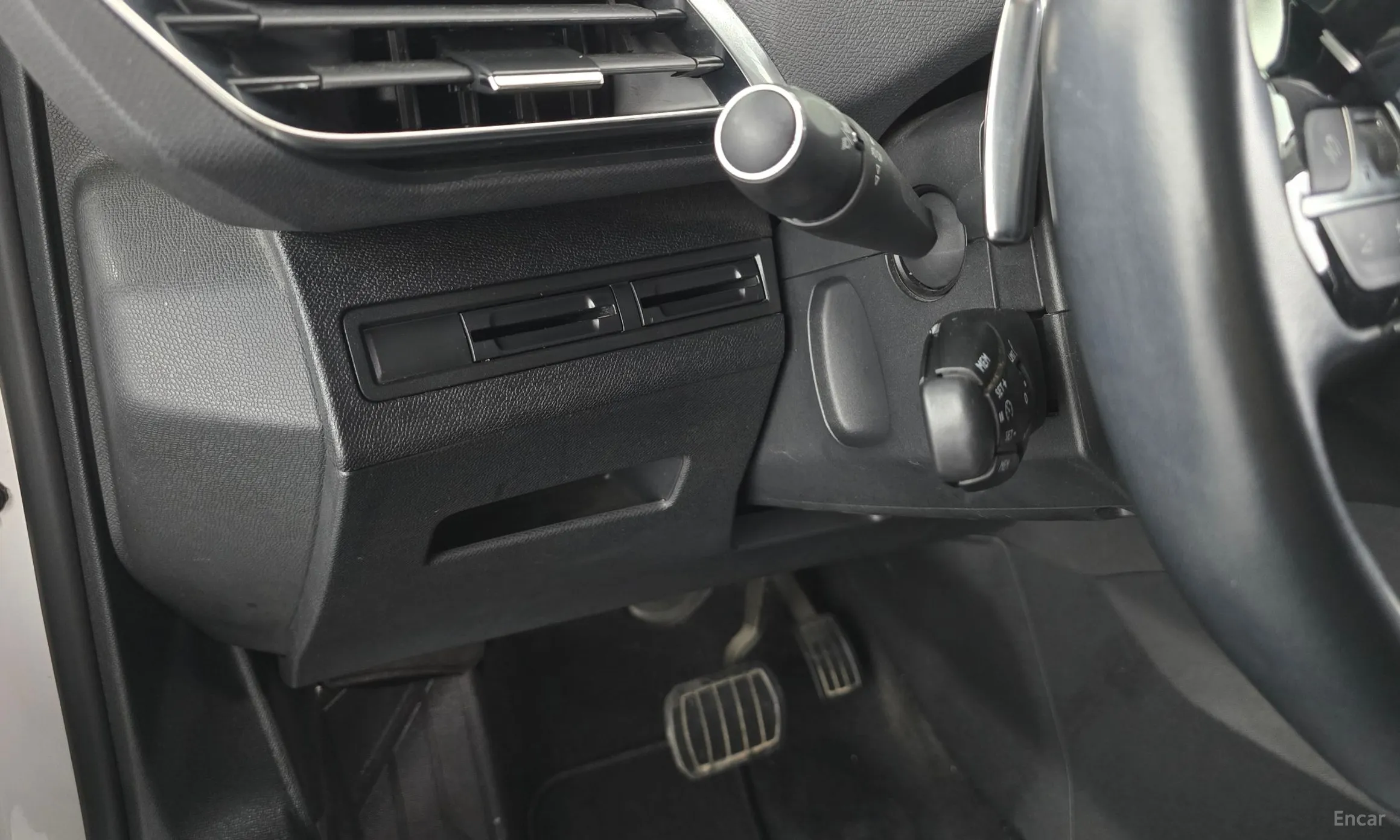 Peugeot 3008 2nd generation превью 19