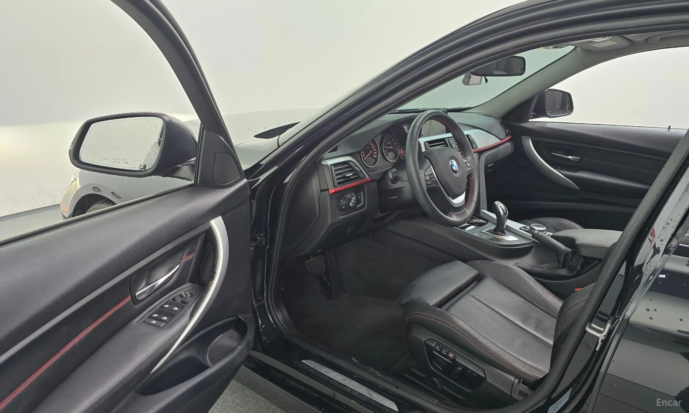 BMW 3 Series (F30) превью 10