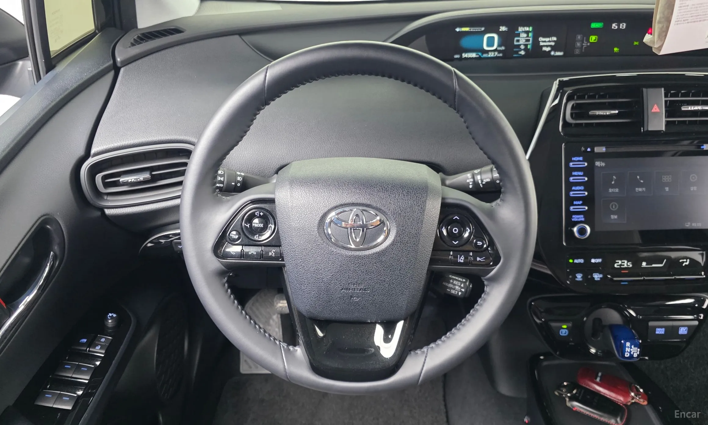 Toyota Prius 4th Generation превью 13