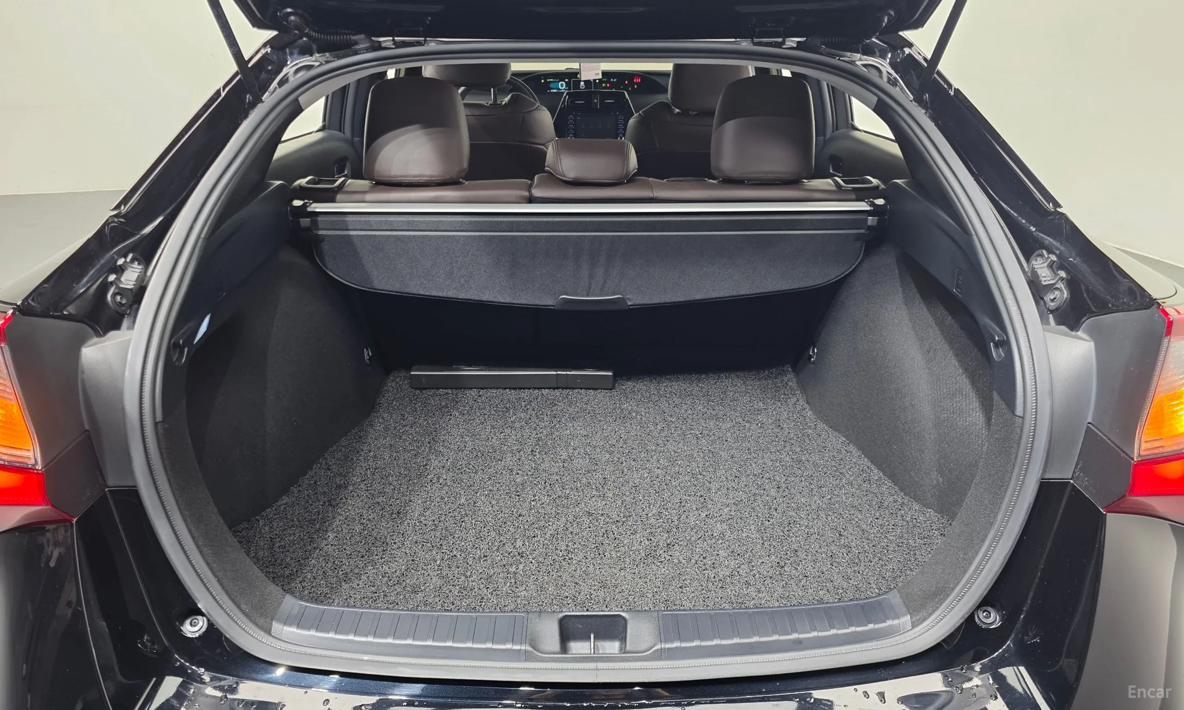 Toyota Prius 4th Generation превью 20