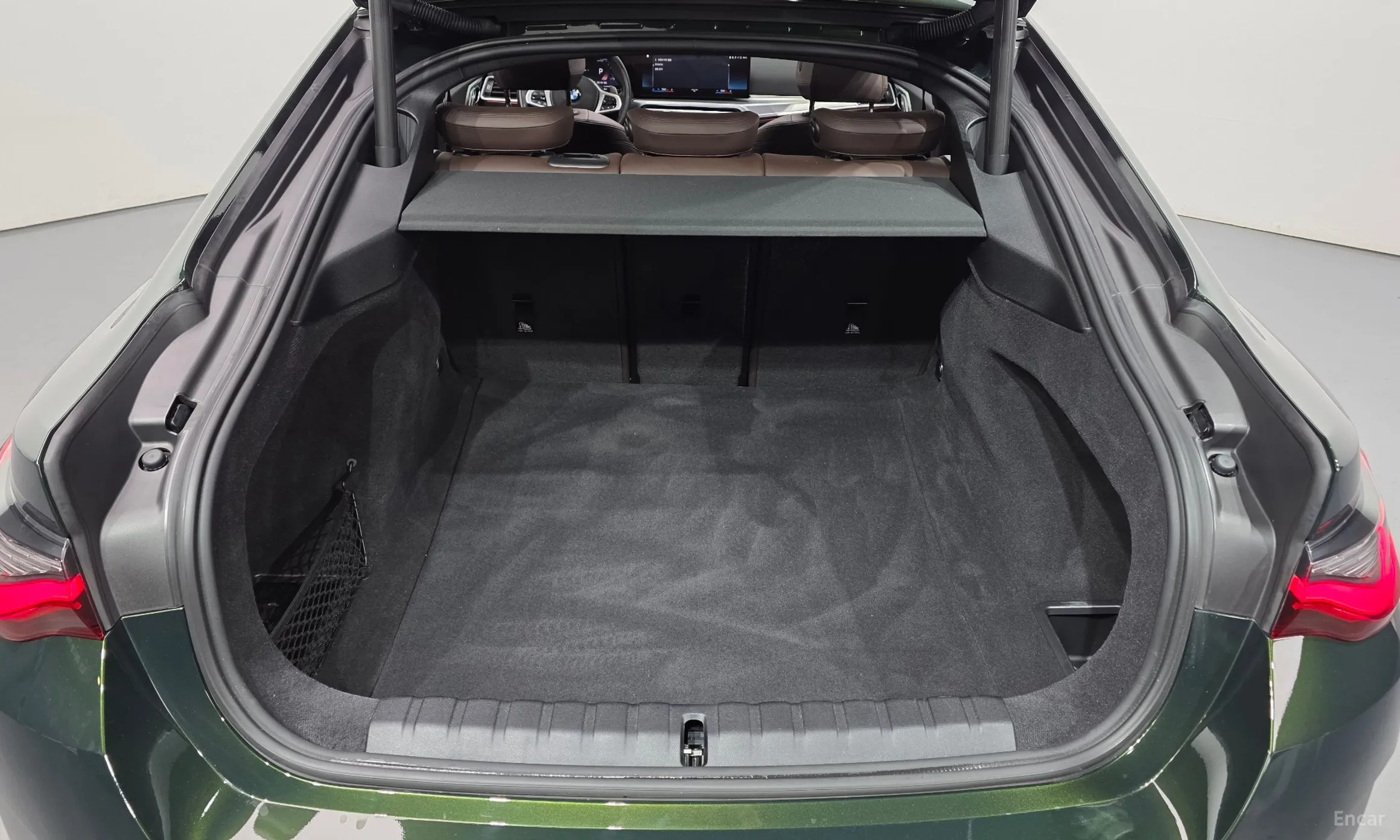 BMW Series 4 (G22) превью 18