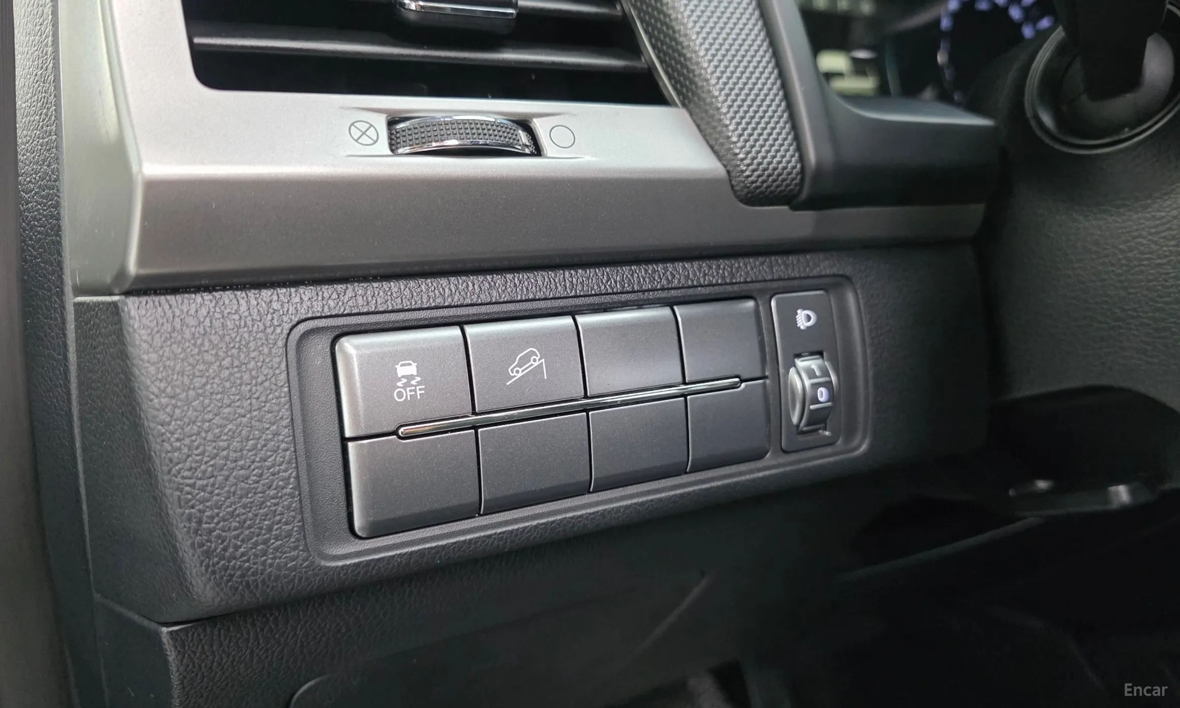 KG Mobility (SsangYong) Rexton Sports Khan превью 13