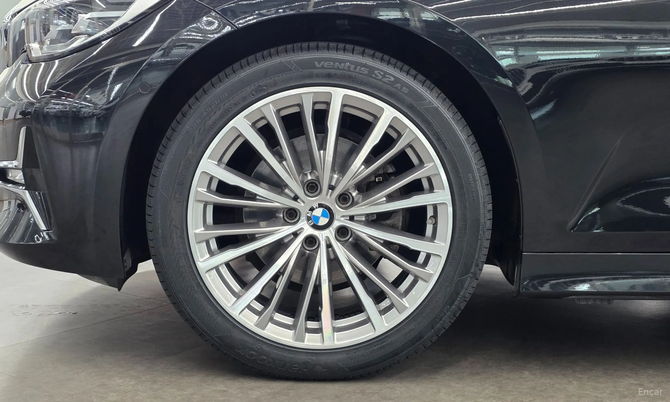 BMW 3 Series (G20) превью 5