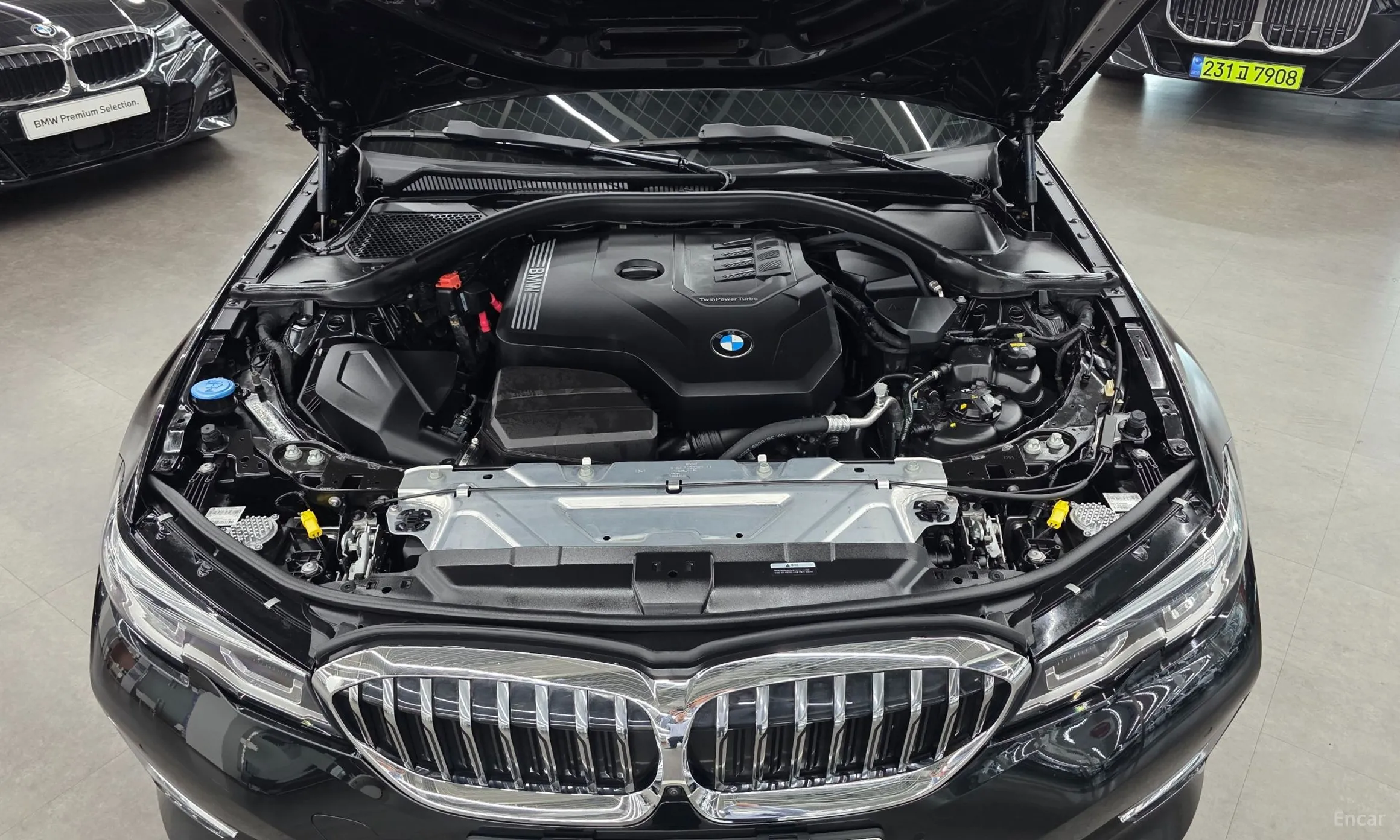 BMW 3 Series (G20) превью 6