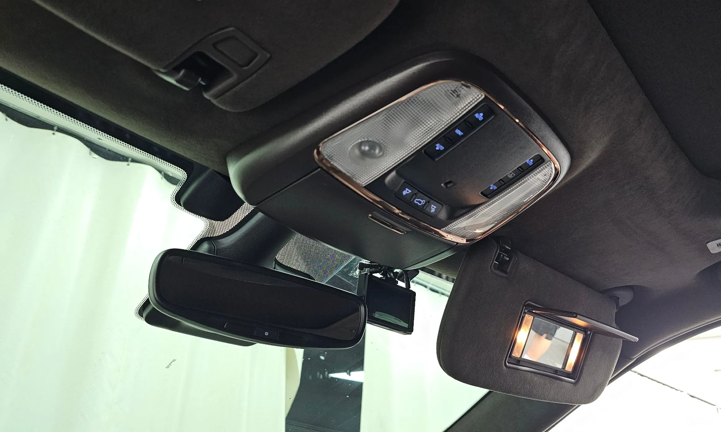 Jeep Grand Cherokee превью 18
