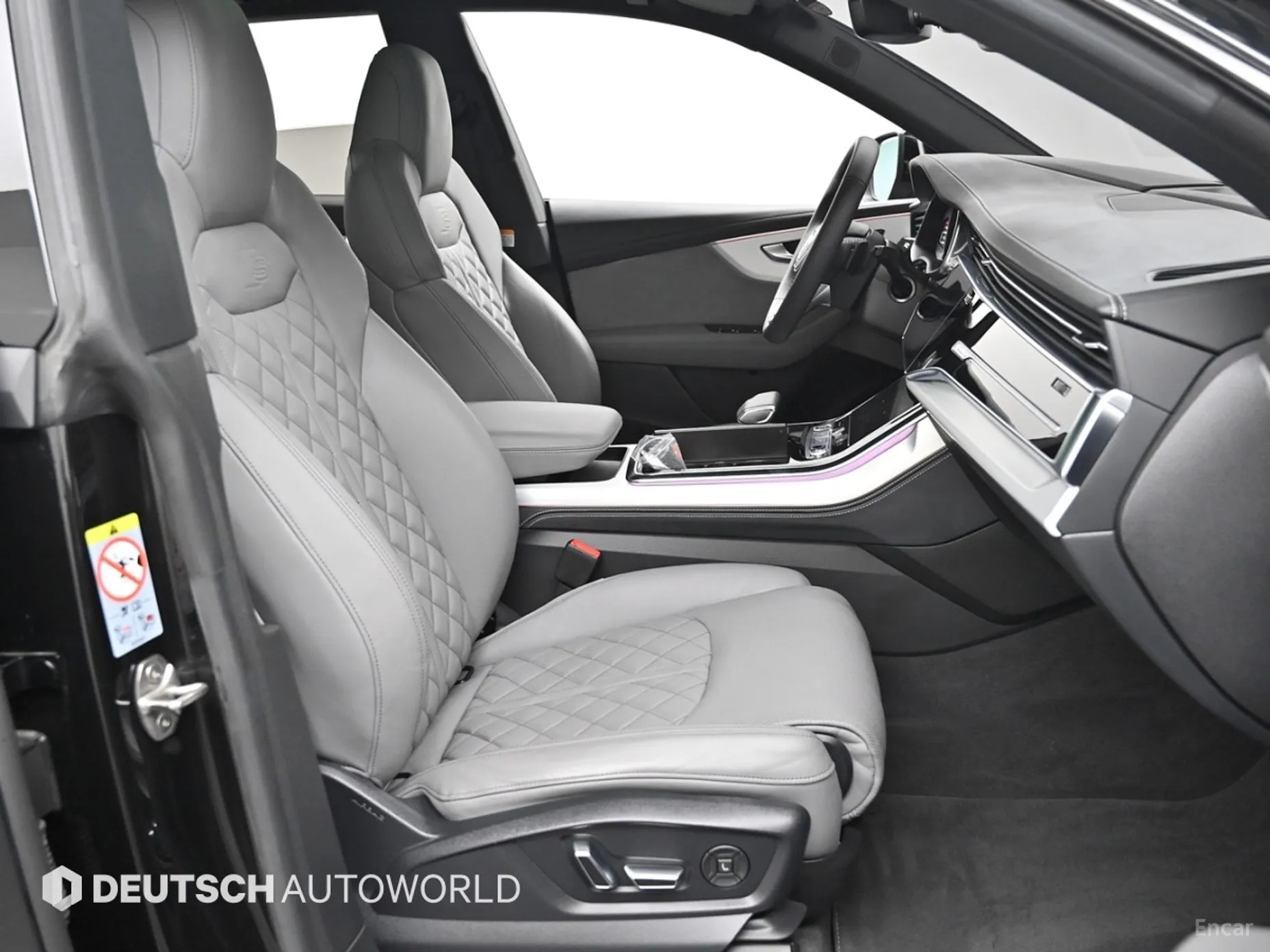 Audi Q8 (4M) превью 10