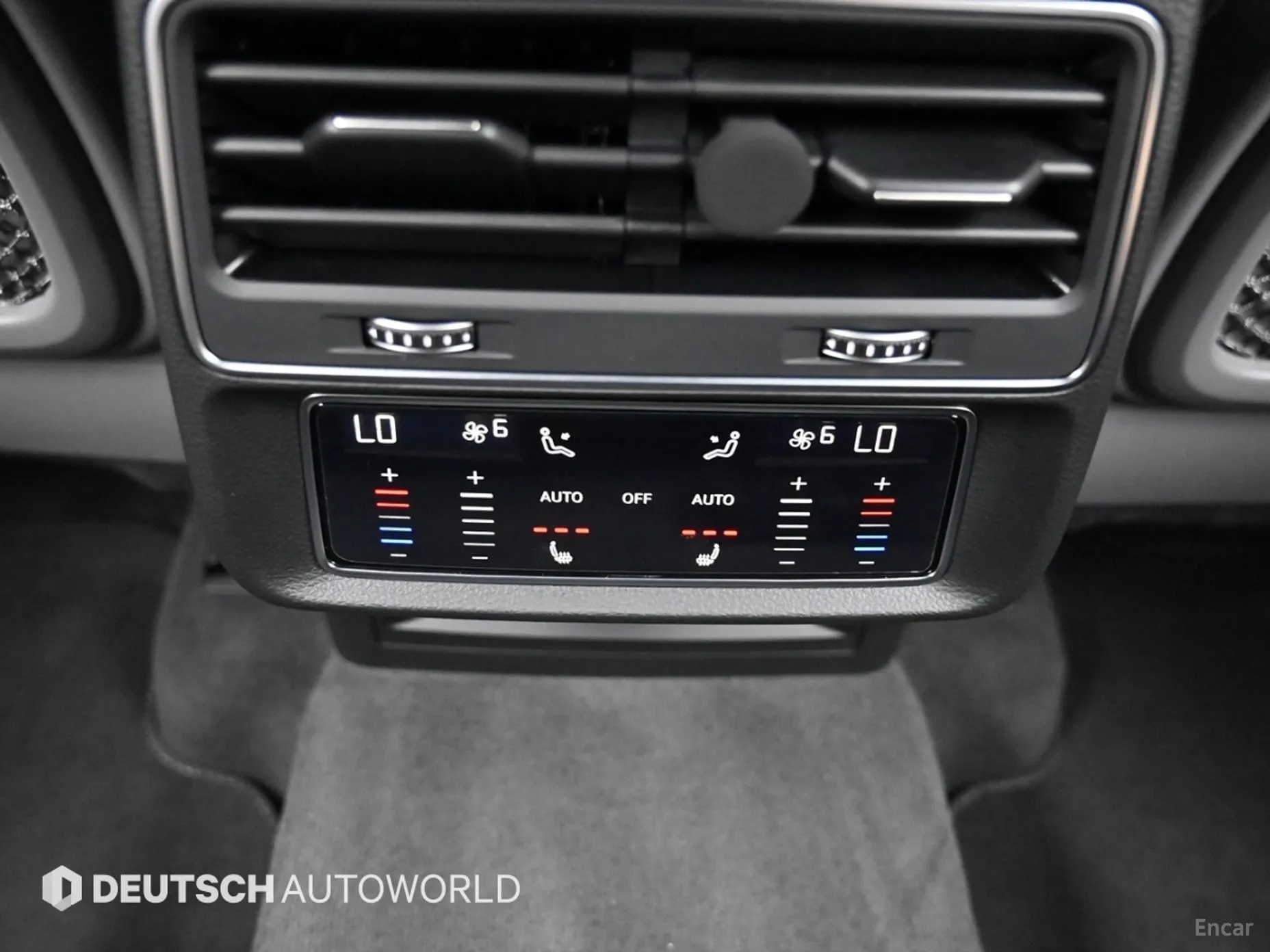 Audi Q8 (4M) превью 16