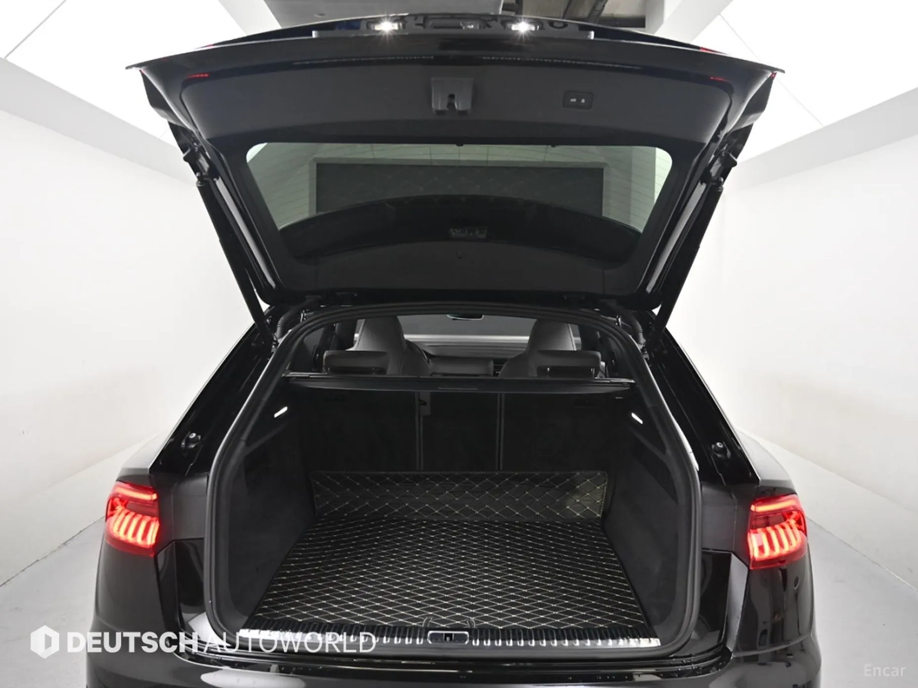 Audi Q8 (4M) превью 19