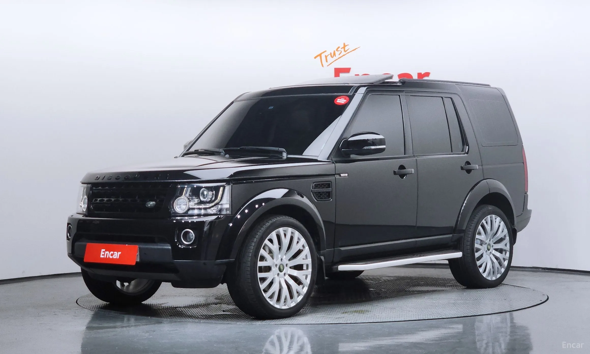 Land Rover Discovery 4