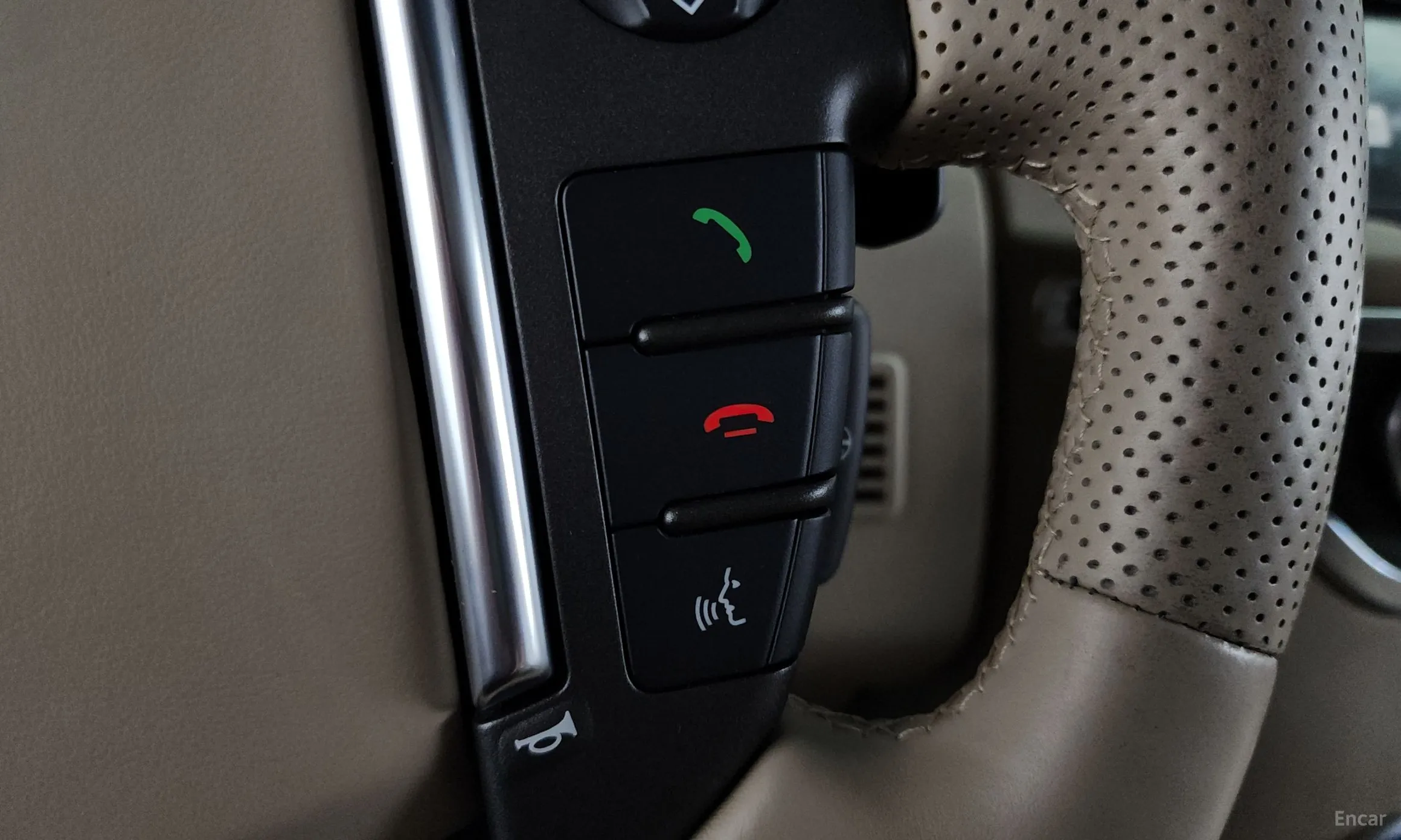 Land Rover Discovery 4 превью 17