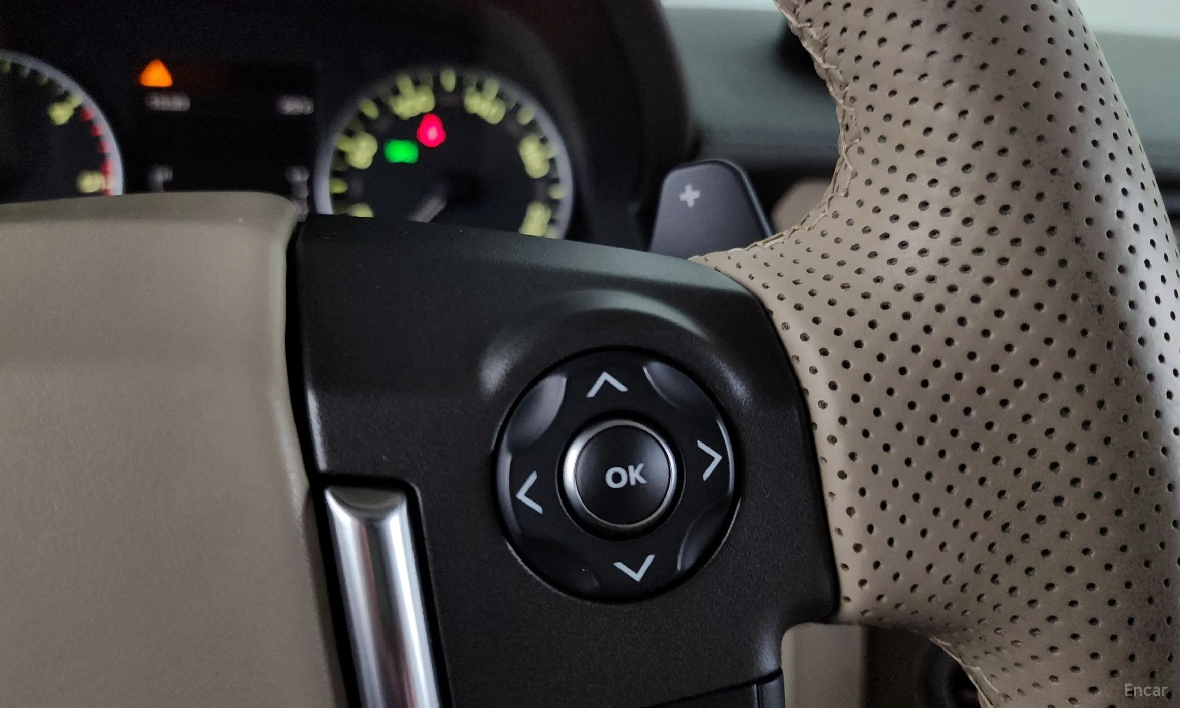 Land Rover Discovery 4 превью 18