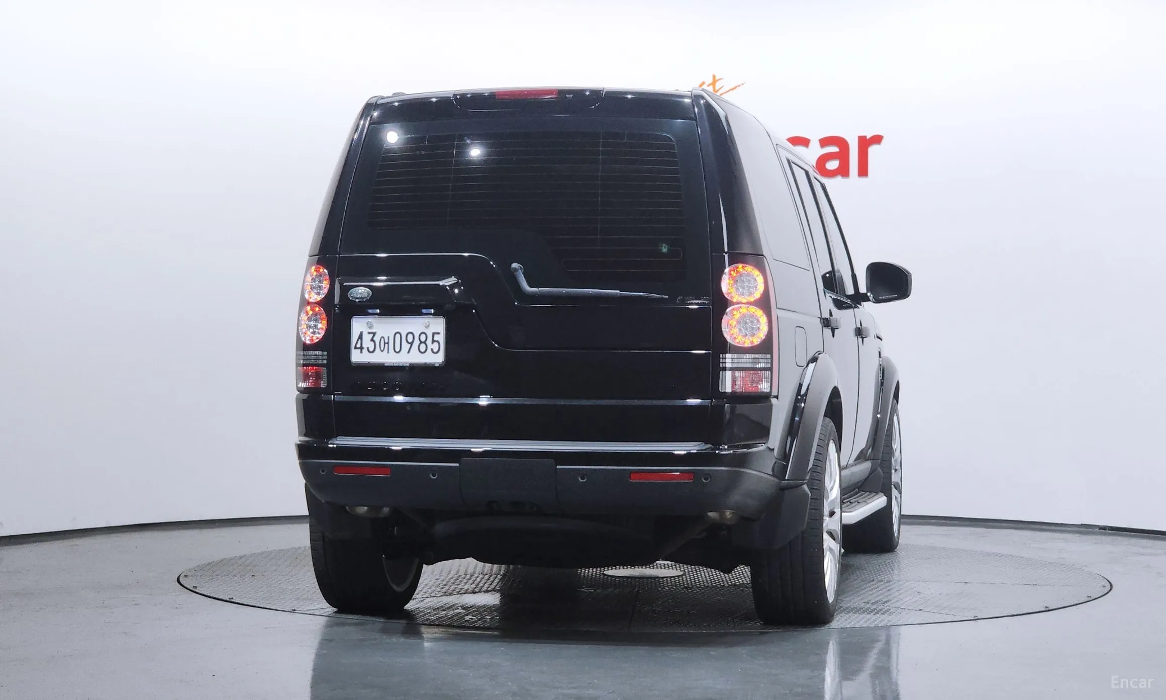Land Rover Discovery 4 превью 4