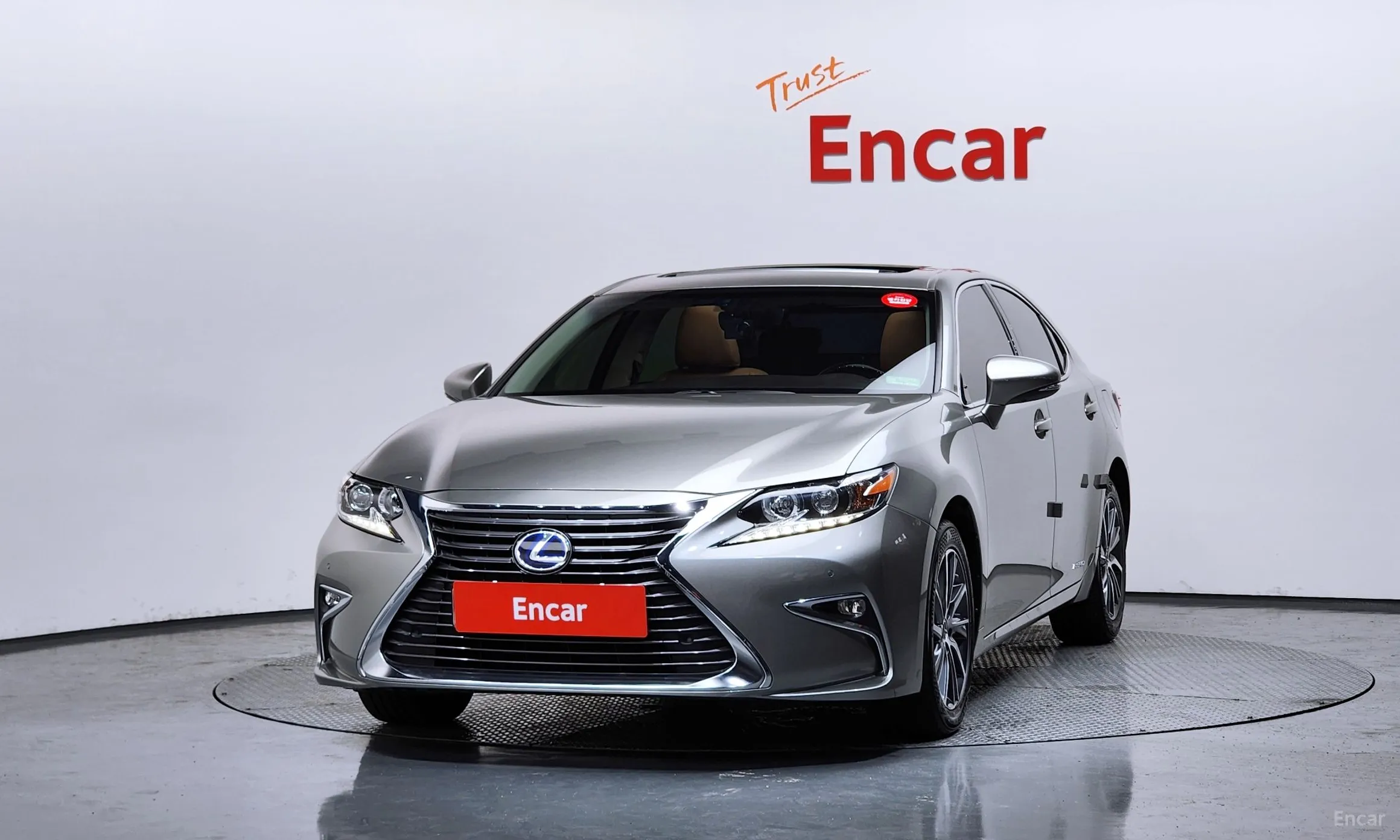 Lexus New ES300h превью 3
