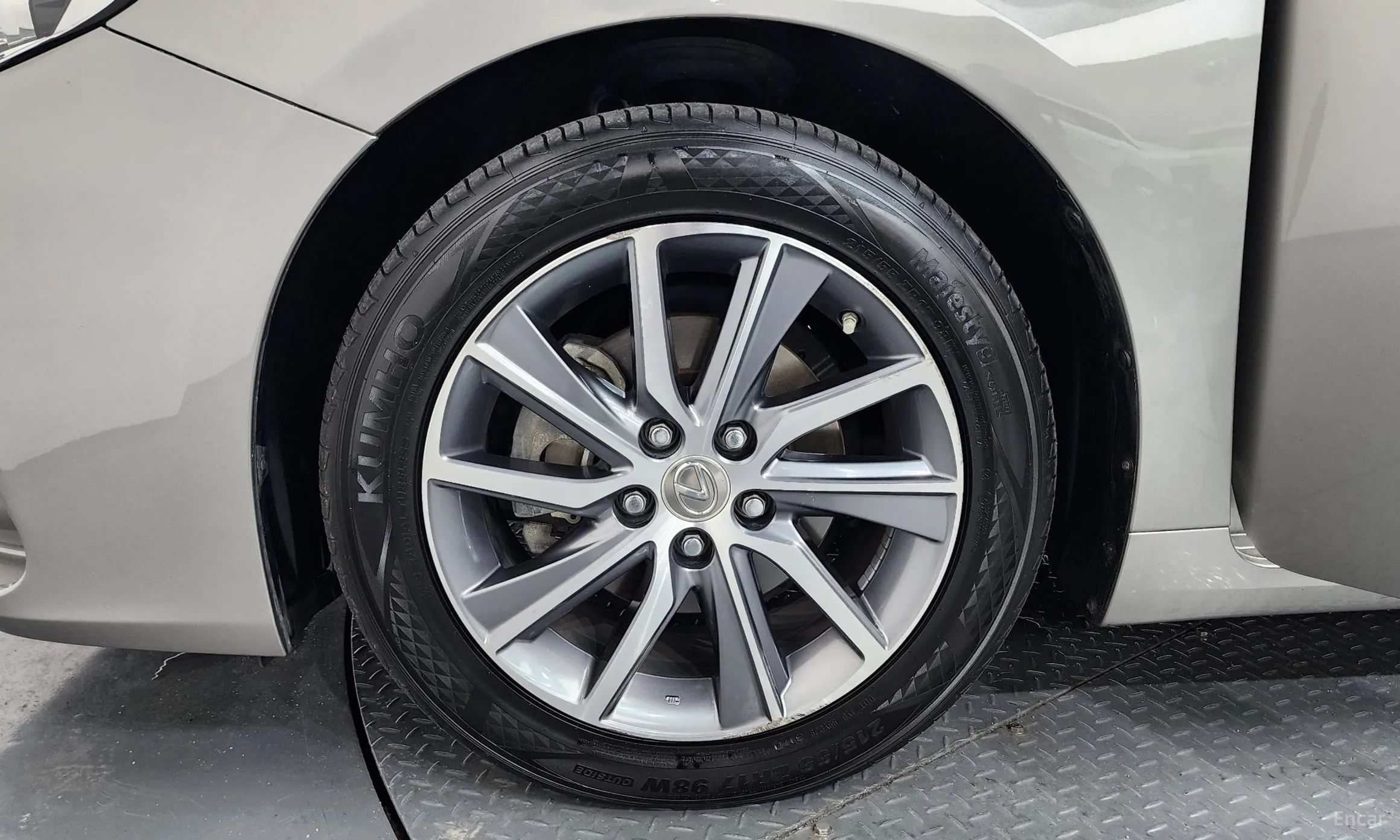 Lexus New ES300h превью 5