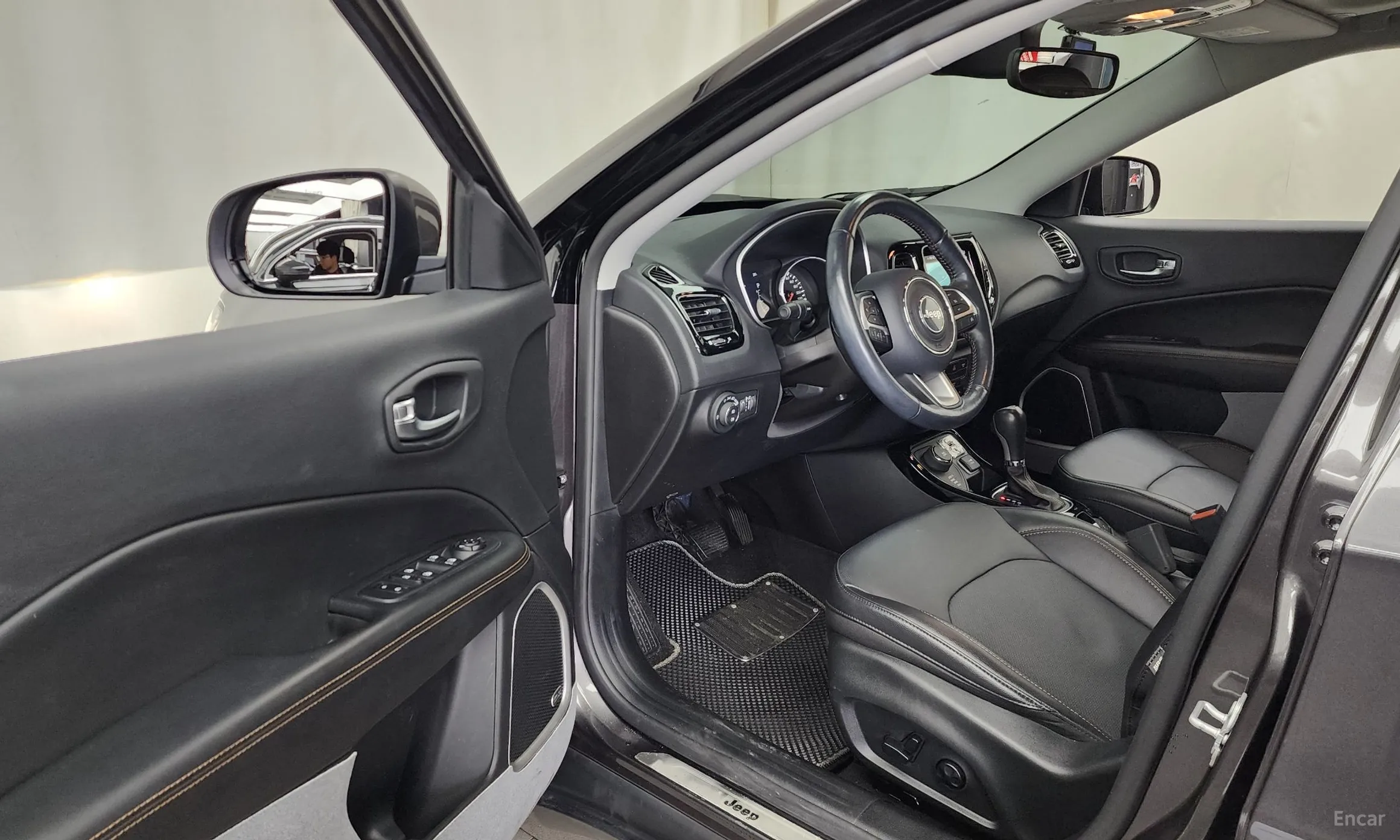 Jeep Compass 2nd Generation превью 10