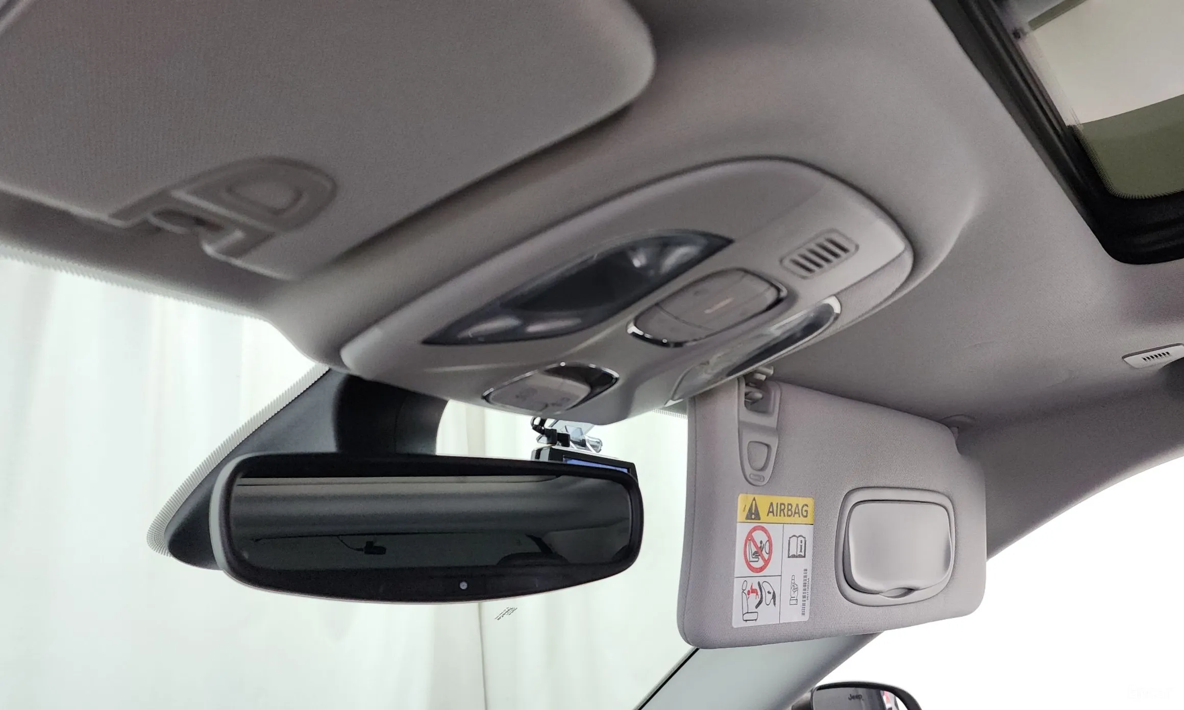 Jeep Compass 2nd Generation превью 17