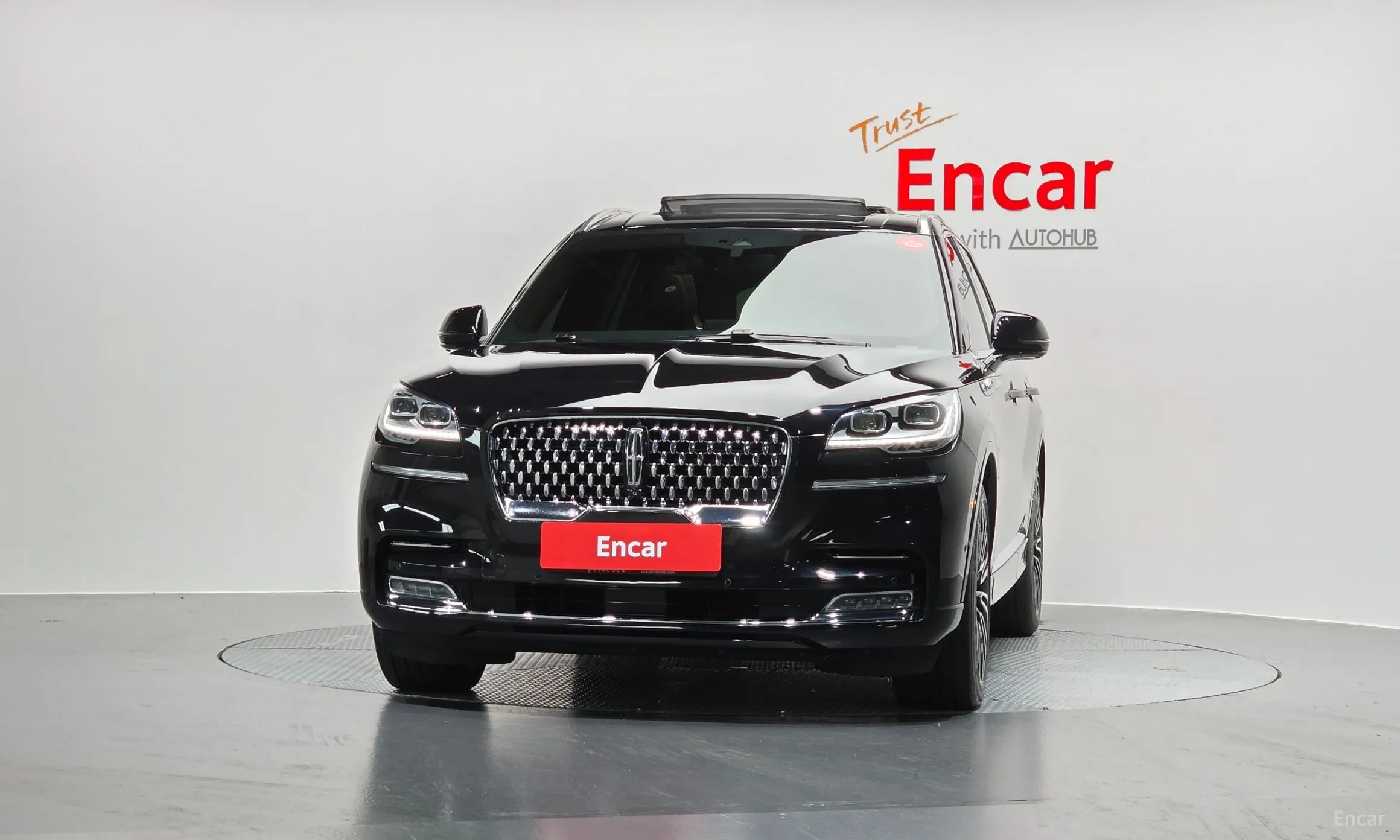 Lincoln Aviator 2nd Generation превью 3