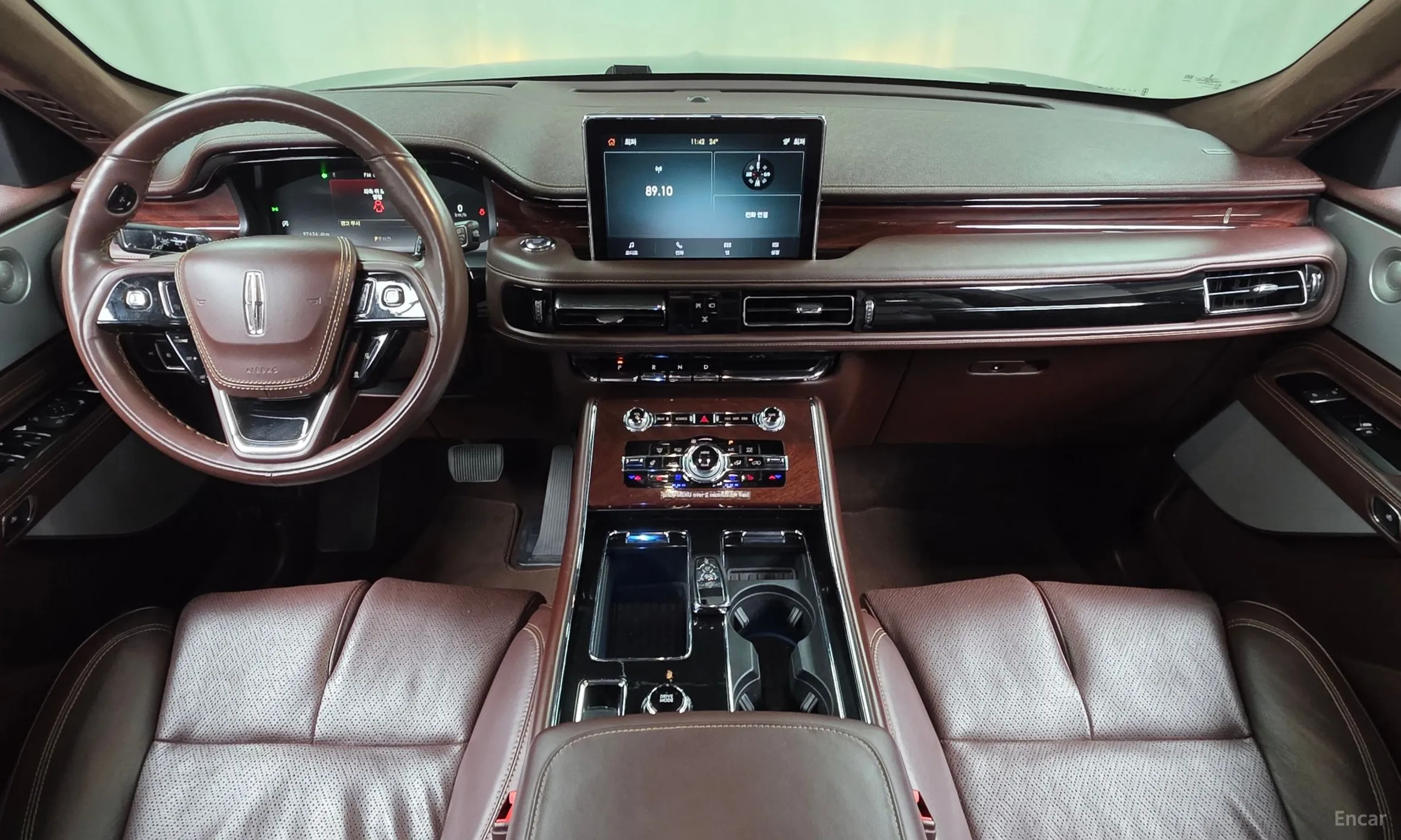 Lincoln Aviator 2nd Generation превью 7
