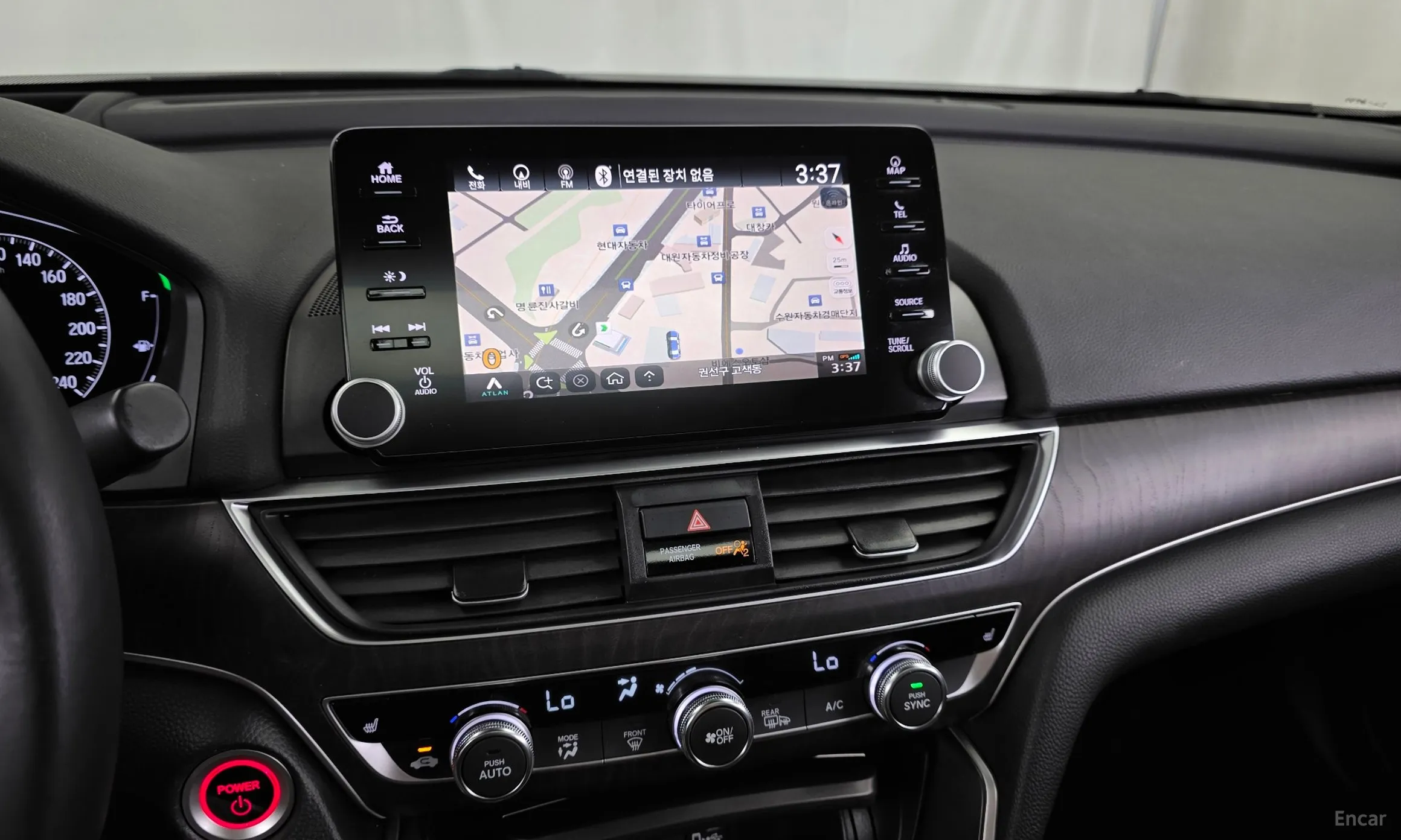 Honda Accord 10th Generation превью 13
