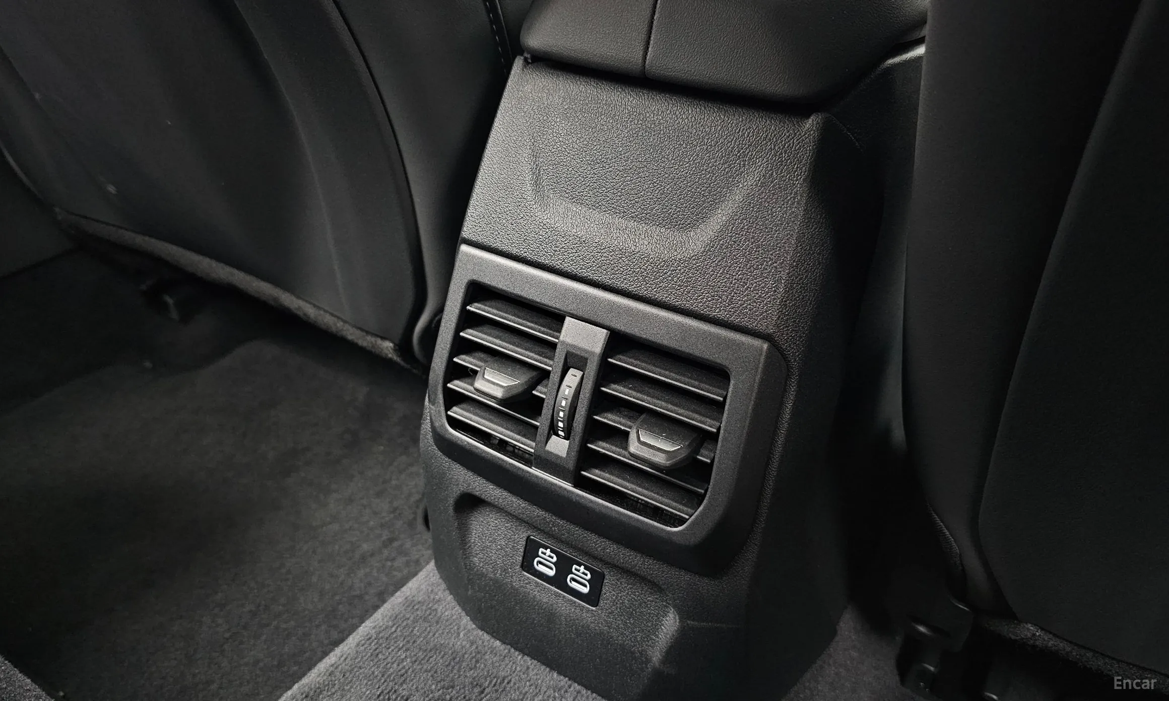 BMW 1 Series (F70) превью 19