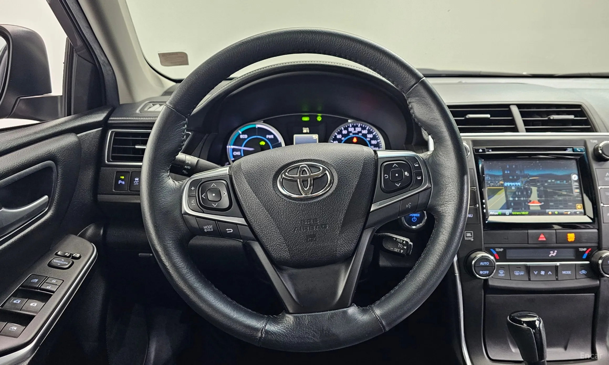 Toyota New Camry превью 13