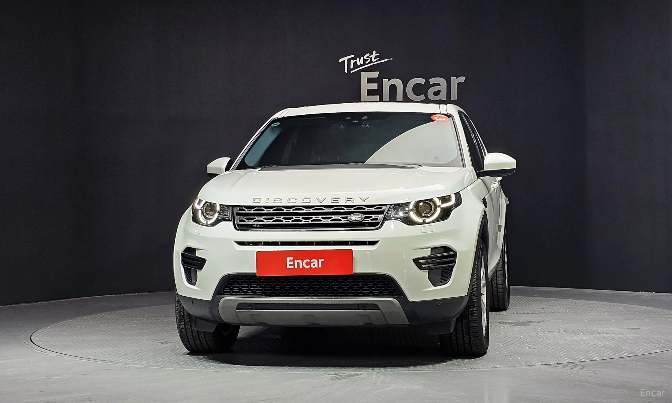 Land Rover Discovery Sports превью 3