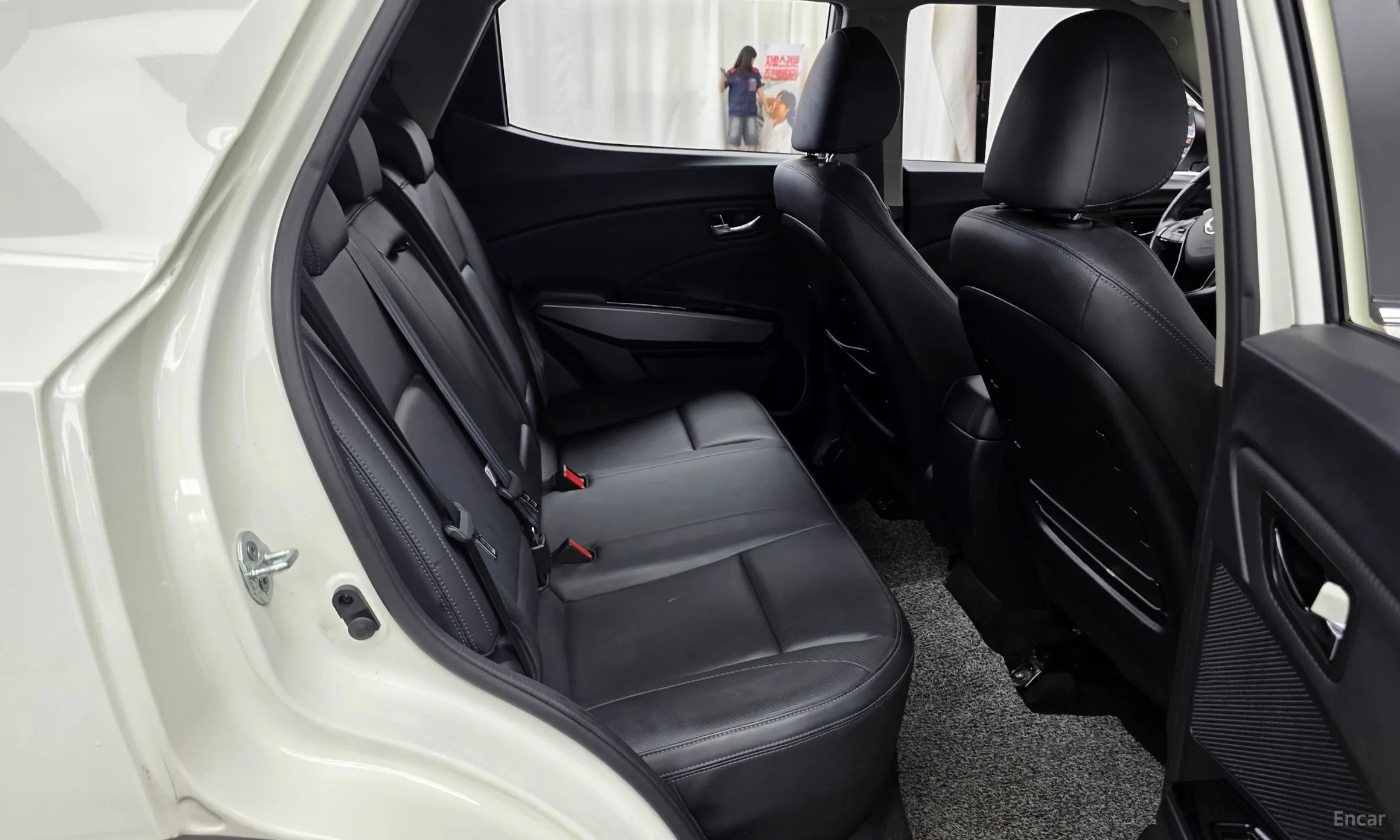 KG Mobility (SsangYong) Berry New Tivoli превью 12