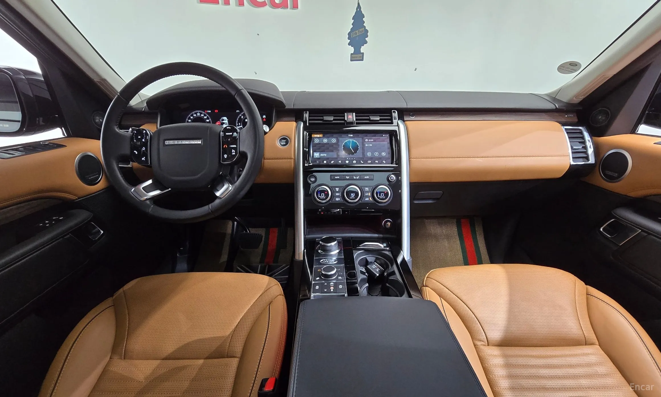 Land Rover Discovery 5 превью 7