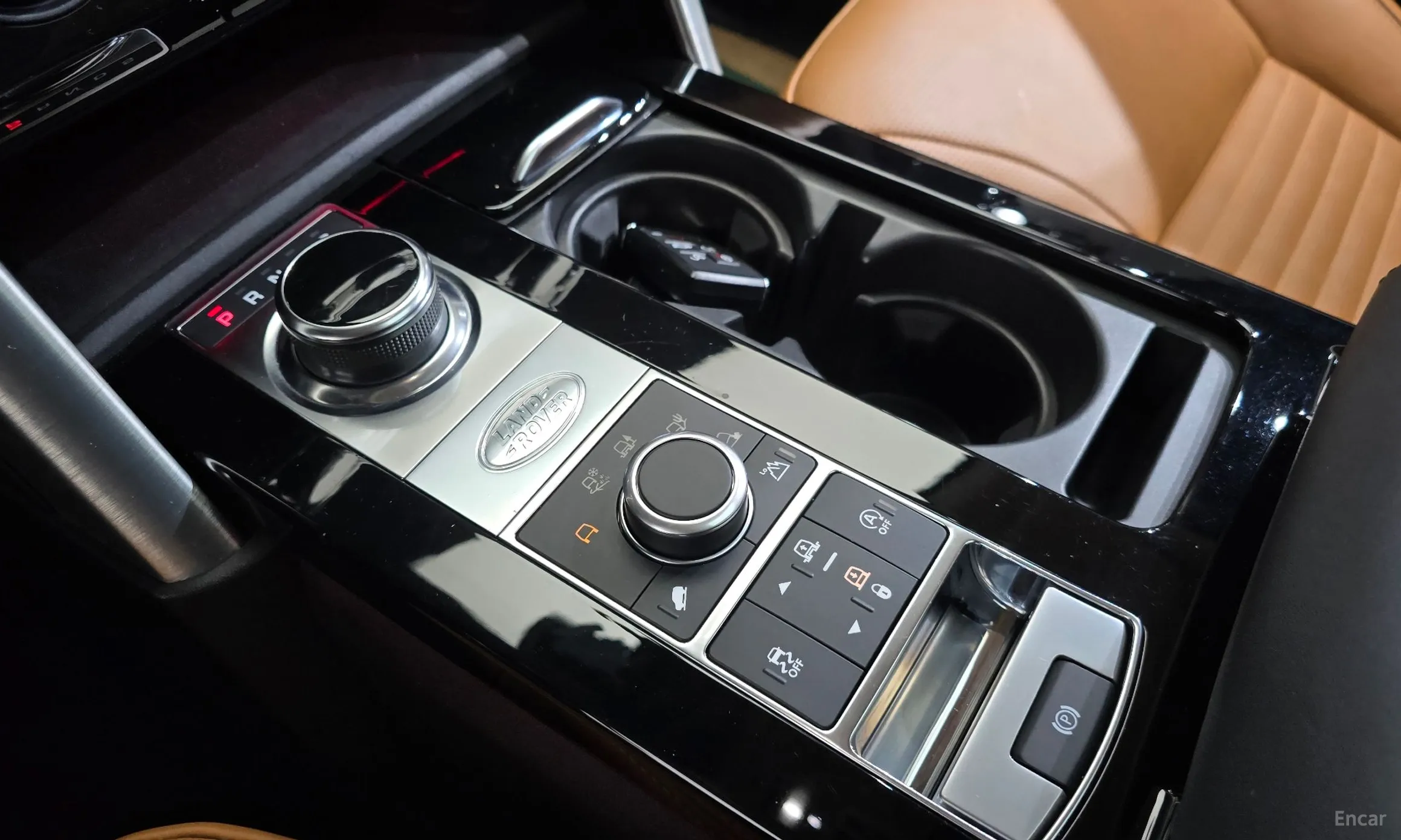 Land Rover Discovery 5 превью 9