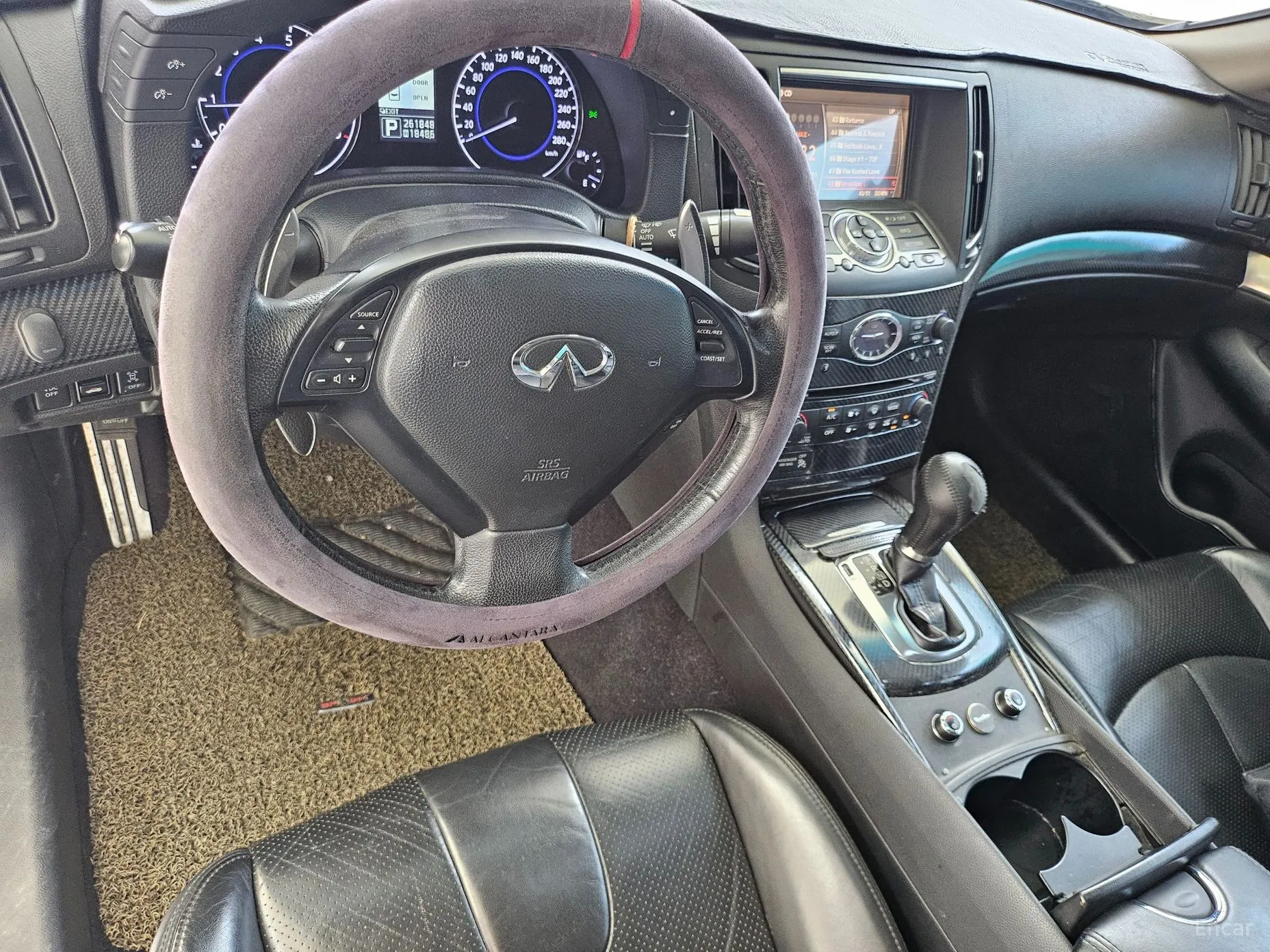Infiniti G37 превью 11