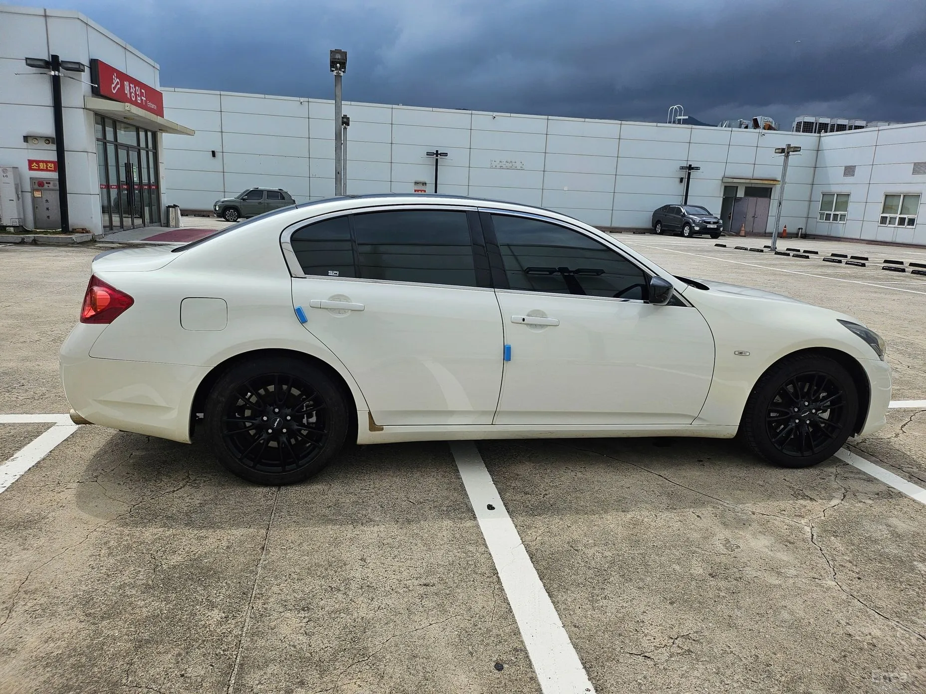 Infiniti G37 превью 7