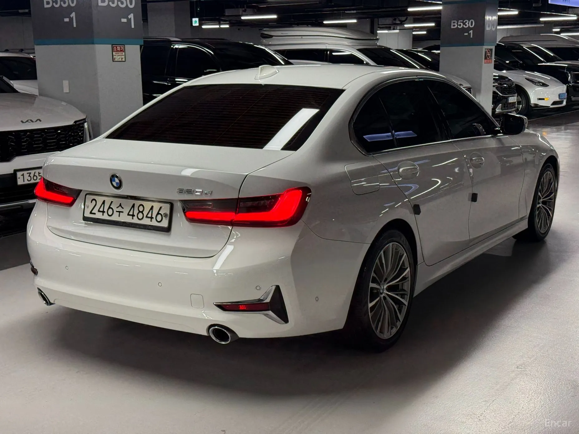 BMW 3 Series (G20) превью 4