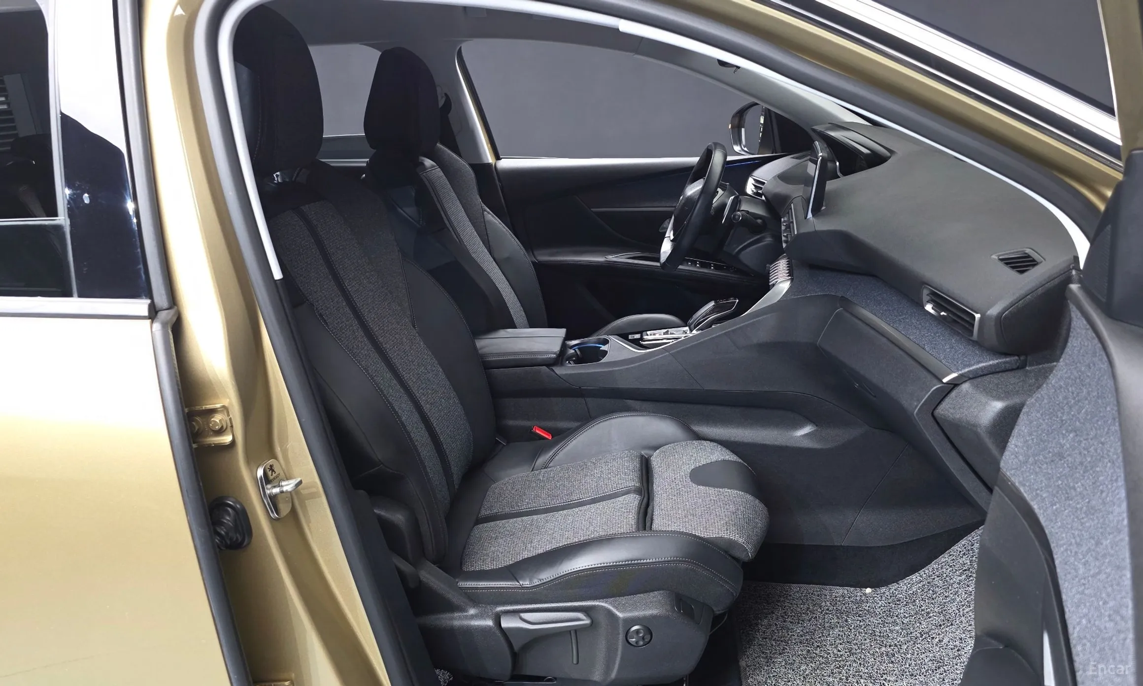 Peugeot 5008 2nd generation превью 11