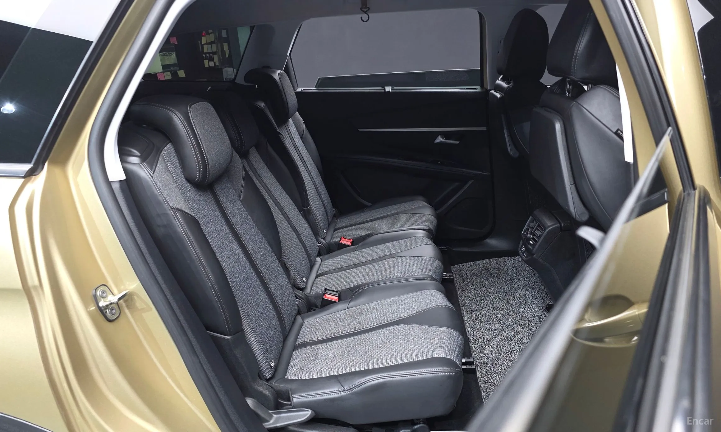 Peugeot 5008 2nd generation превью 12