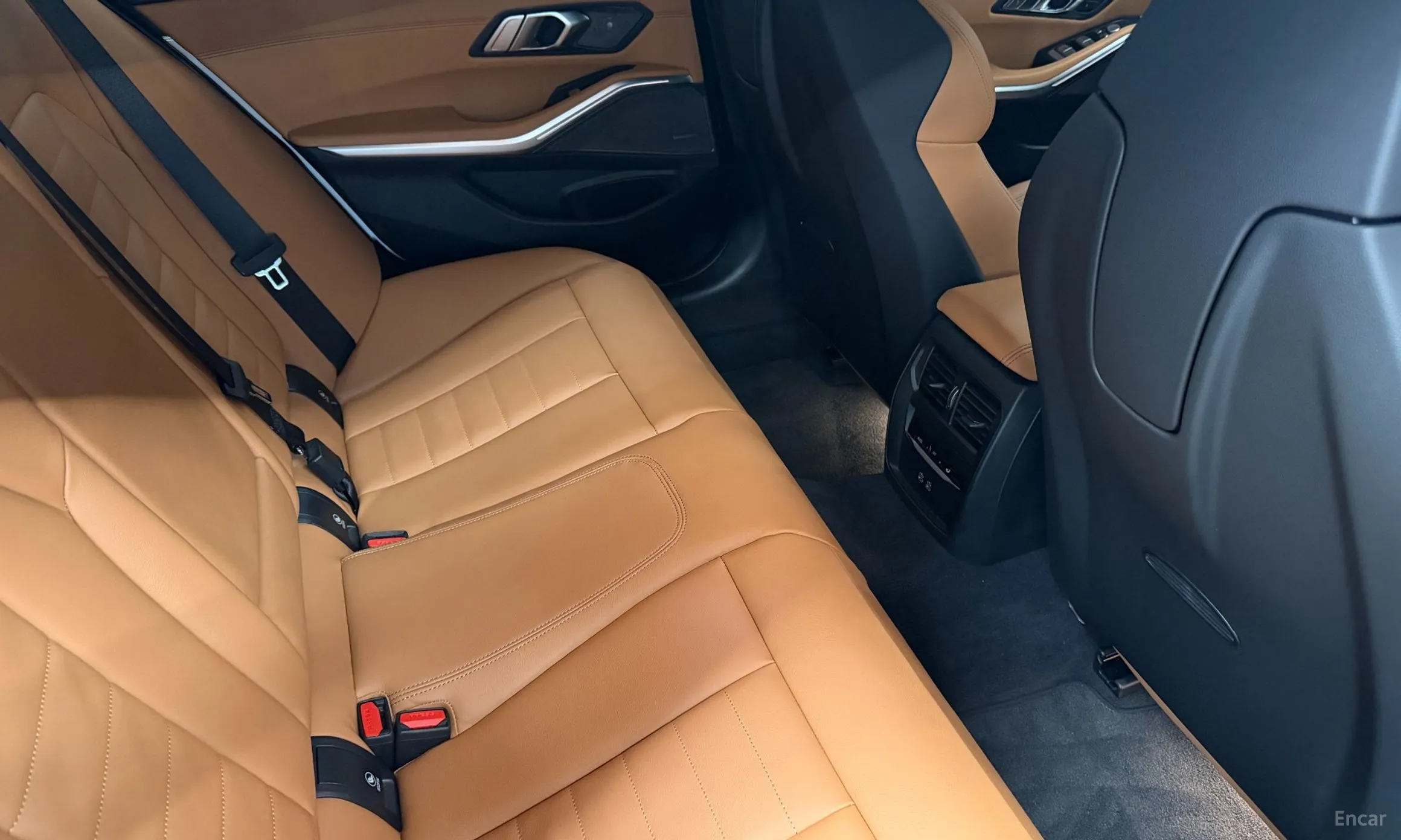 BMW 3 Series (G20) превью 10