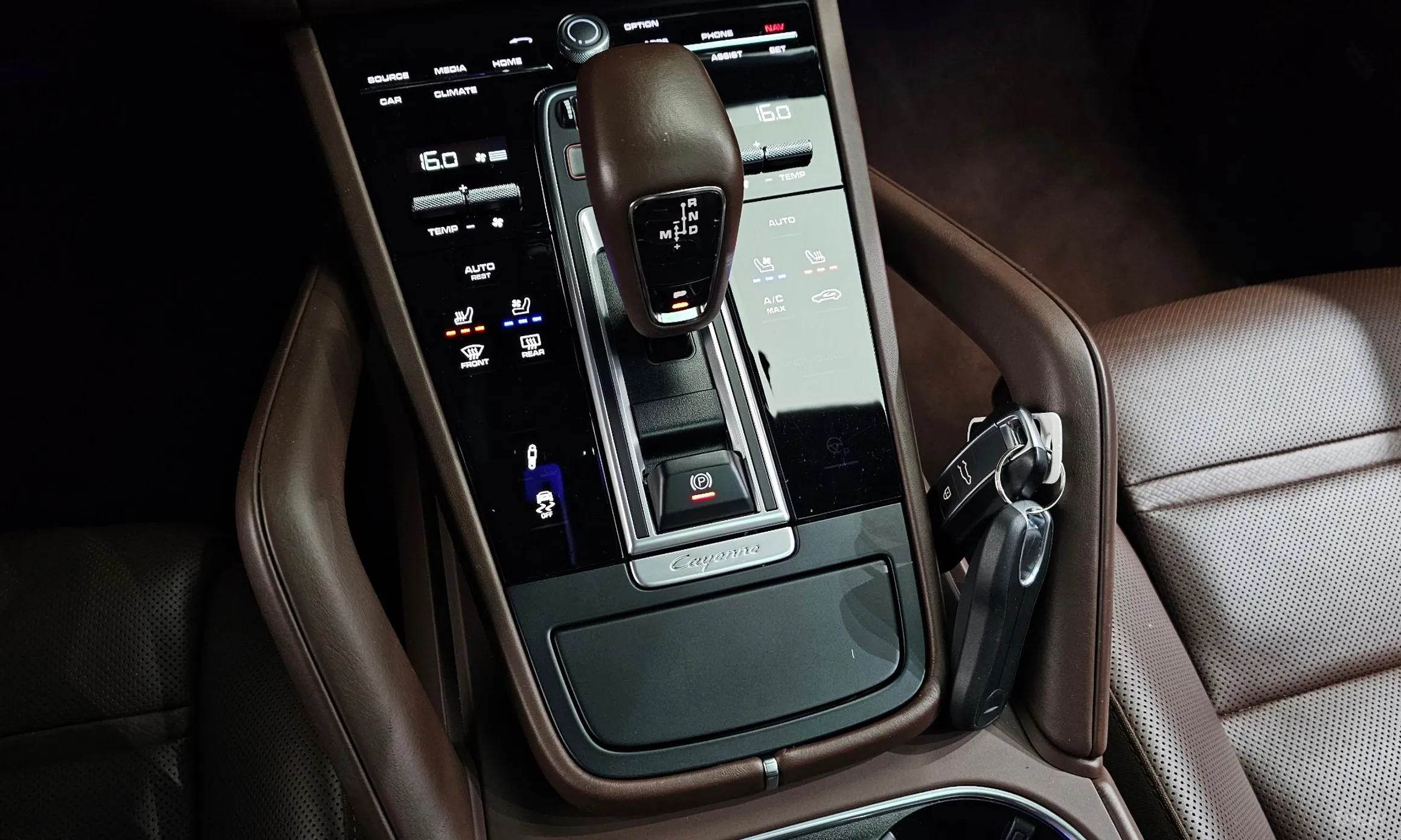 Porsche Cayenne (PO536) превью 9