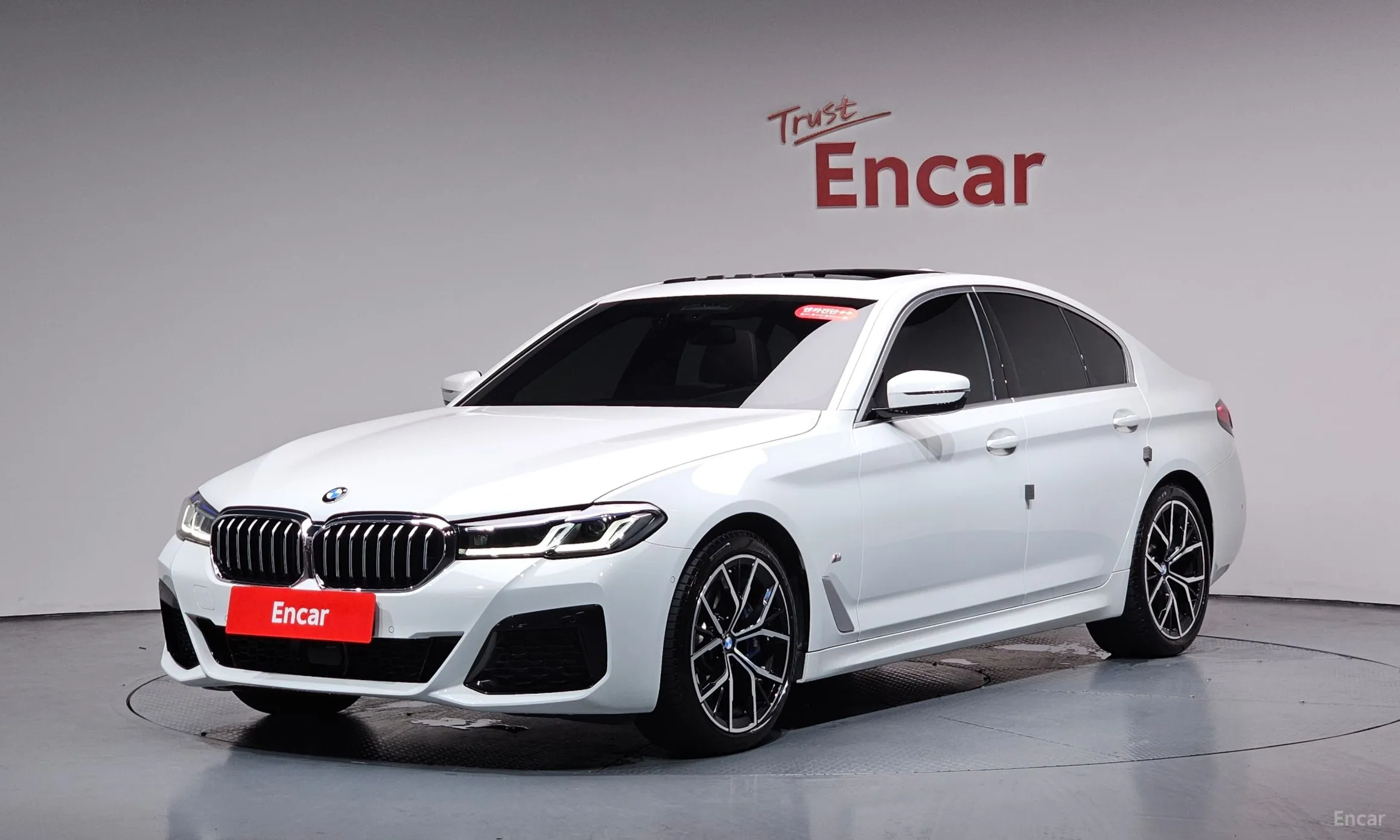 BMW 5 Series (G30)