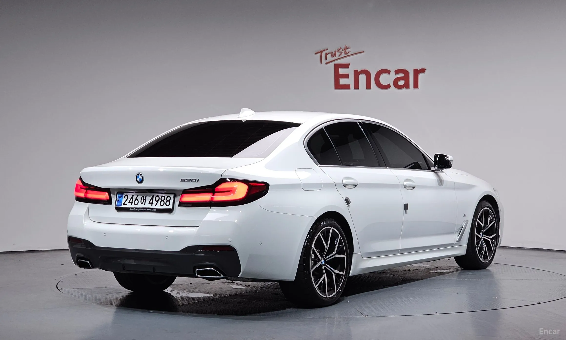 BMW 5 Series (G30)