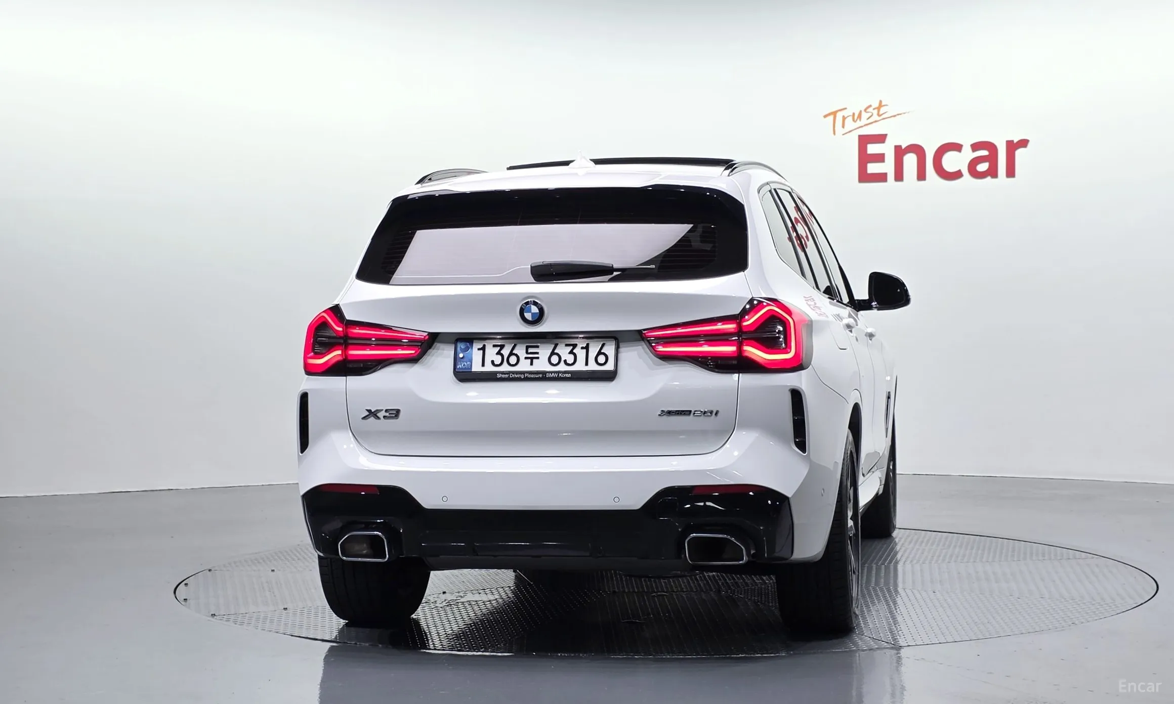 BMW X3 (G01) превью 4