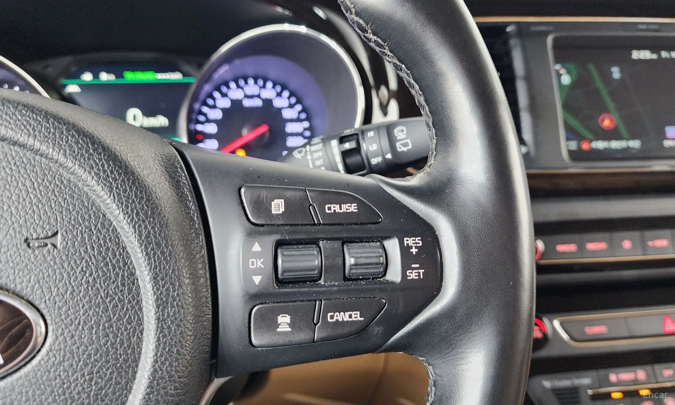Kia Carnival превью 18