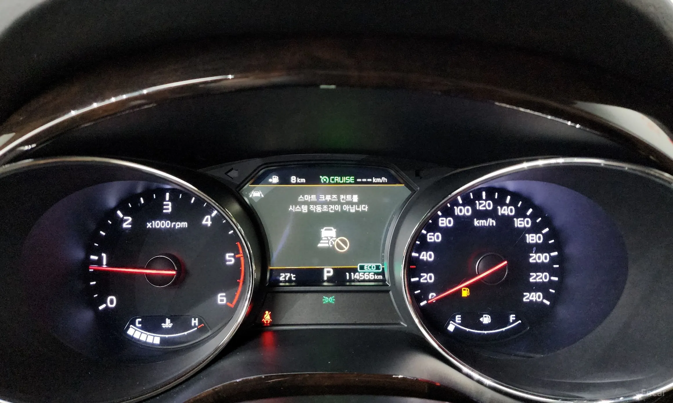 Kia Carnival превью 8